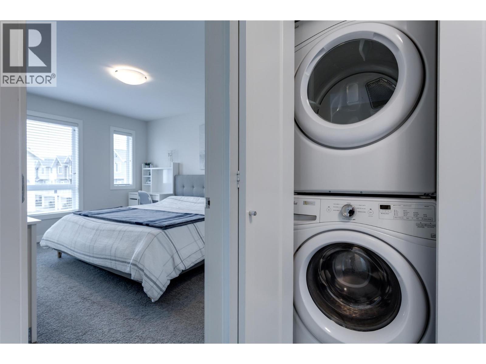 170 Celano Crescent Unit# 4, Kelowna, British Columbia  V1V 0B6 - Photo 39 - 10385616