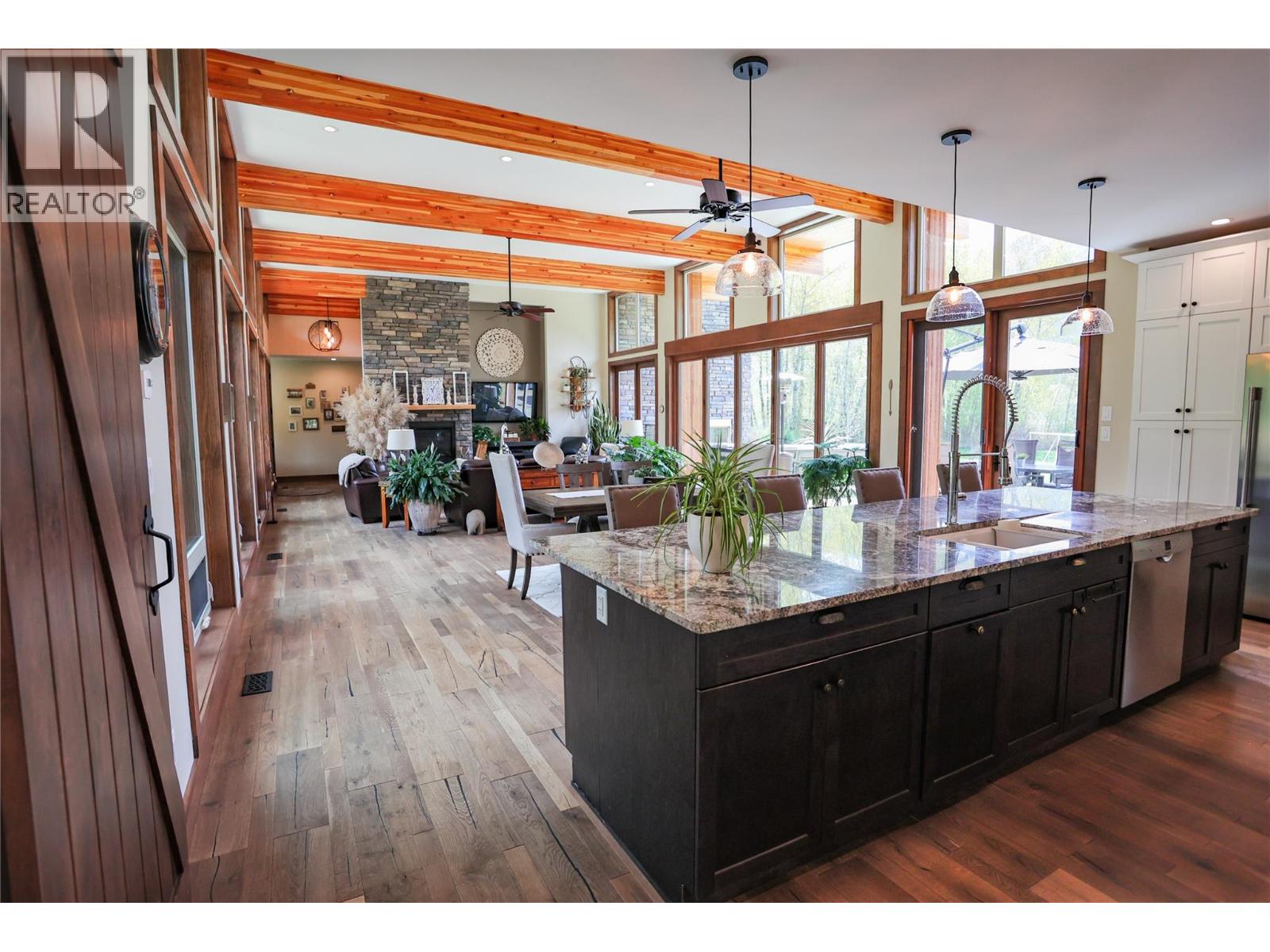 6133 Pippers Lane, Nelson, British Columbia  V1L 6P5 - Photo 12 - 10385583