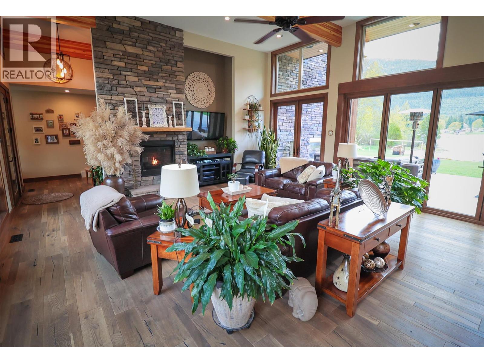 6133 Pippers Lane, Nelson, British Columbia  V1L 6P5 - Photo 15 - 10385583