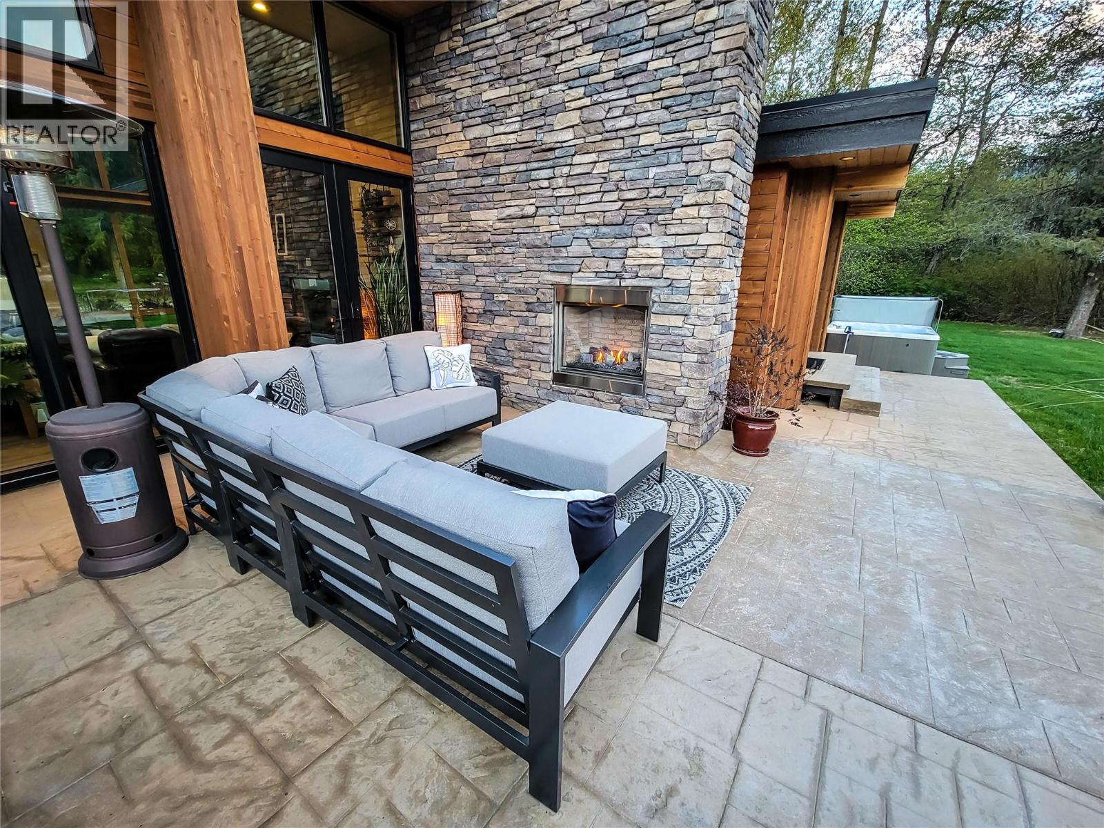 6133 Pippers Lane, Nelson, British Columbia  V1L 6P5 - Photo 37 - 10385583