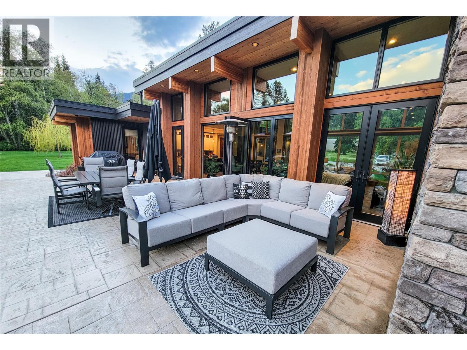 6133 Pippers Lane, Nelson, British Columbia  V1L 6P5 - Photo 38 - 10385583