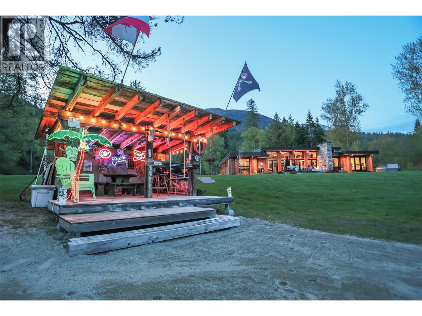 6133 Pippers Lane, Nelson, British Columbia  V1L 6P5 - Photo 48 - 10385583