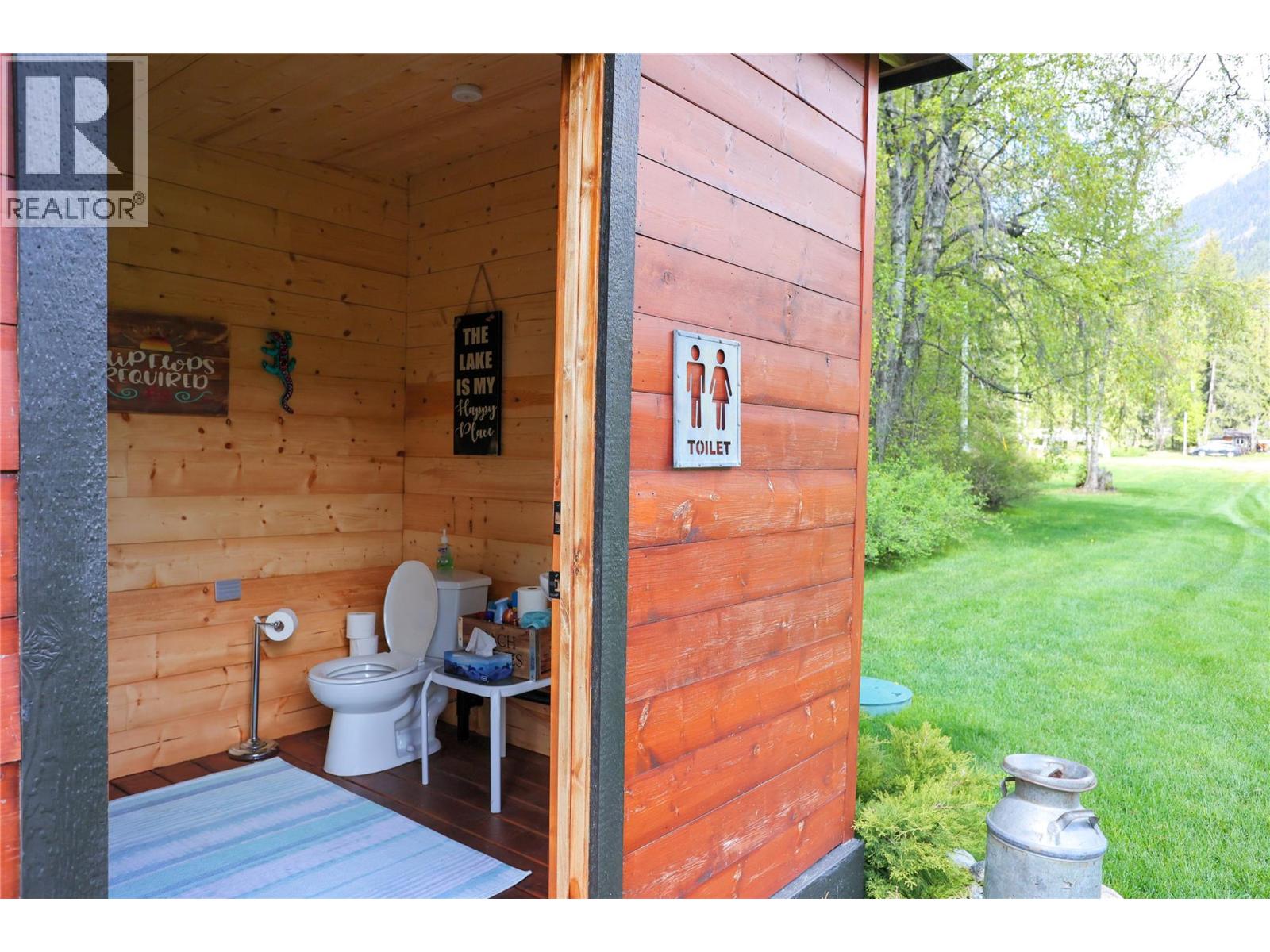6133 Pippers Lane, Nelson, British Columbia  V1L 6P5 - Photo 56 - 10385583
