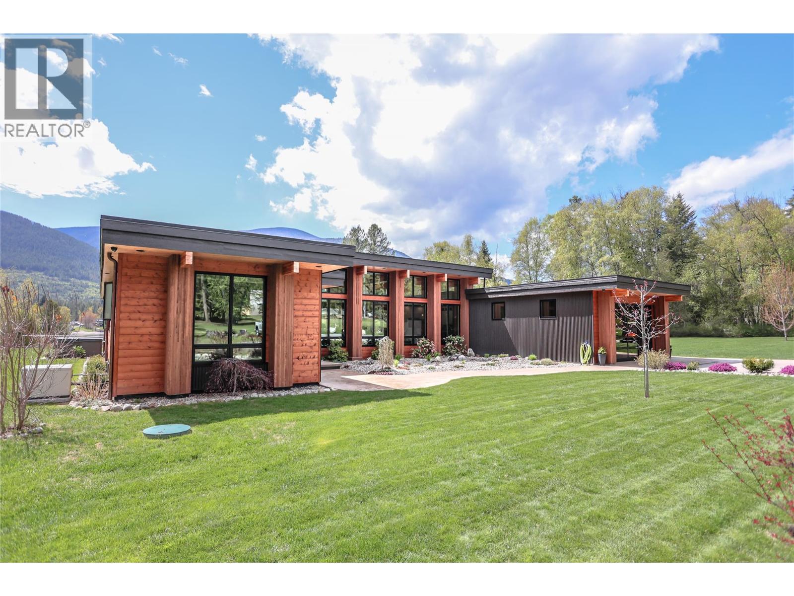 6133 Pippers Lane, Nelson, British Columbia  V1L 6P5 - Photo 61 - 10385583
