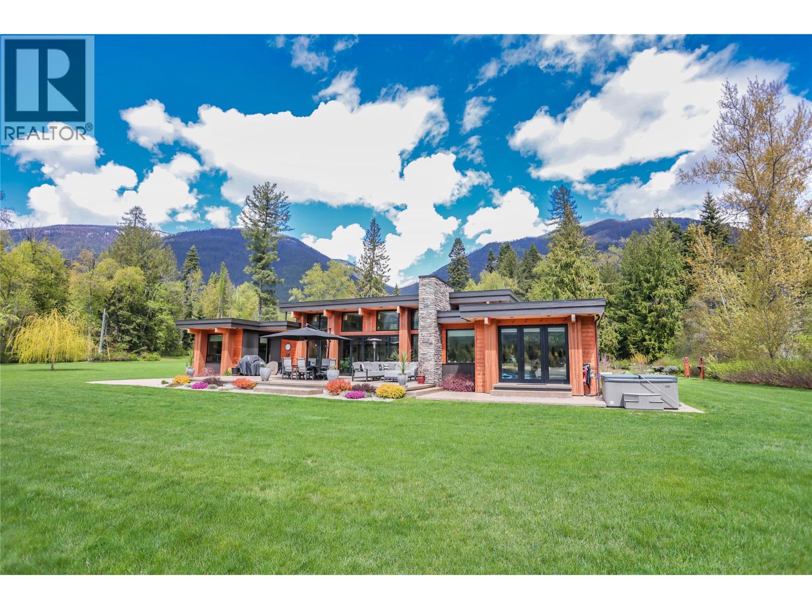 6133 Pippers Lane, Nelson, British Columbia  V1L 6P5 - Photo 70 - 10385583