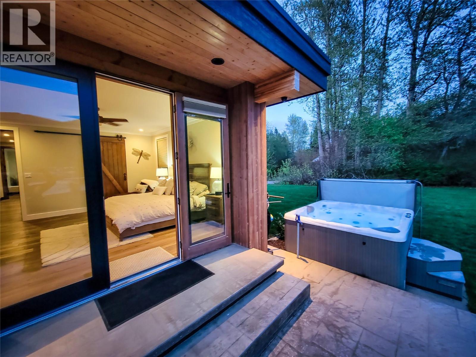 6133 Pippers Lane, Nelson, British Columbia  V1L 6P5 - Photo 86 - 10385583