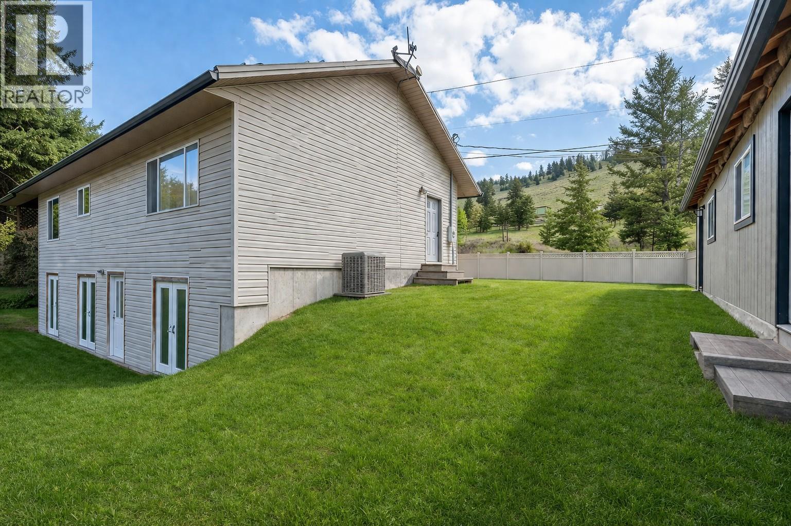 523 Grand Oro Road, Kaleden, British Columbia  V0H 1K0 - Photo 39 - 10385721