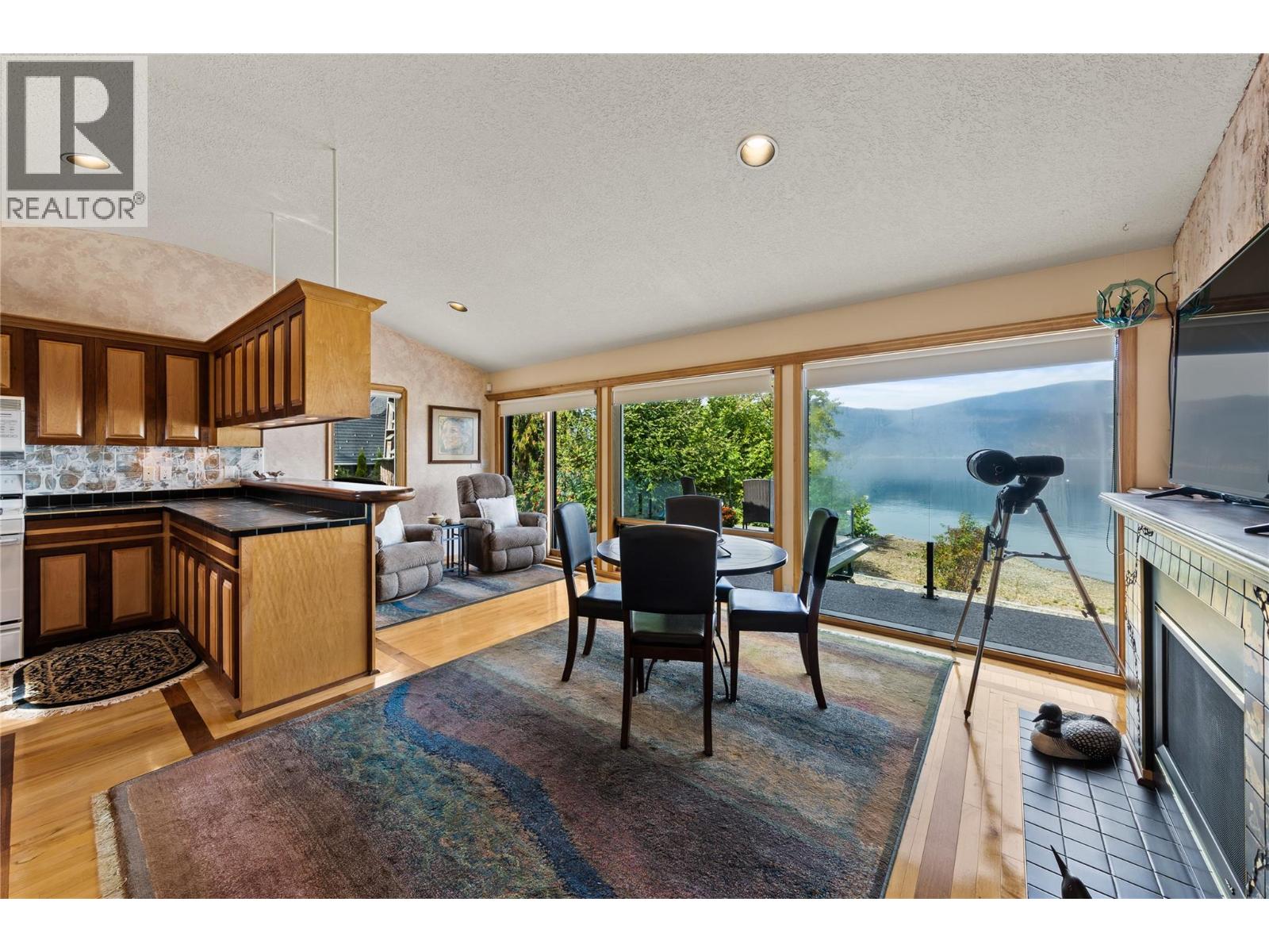 2483 Rocky Point Road, Blind Bay, British Columbia  V0E 1H1 - Photo 16 - 10385618