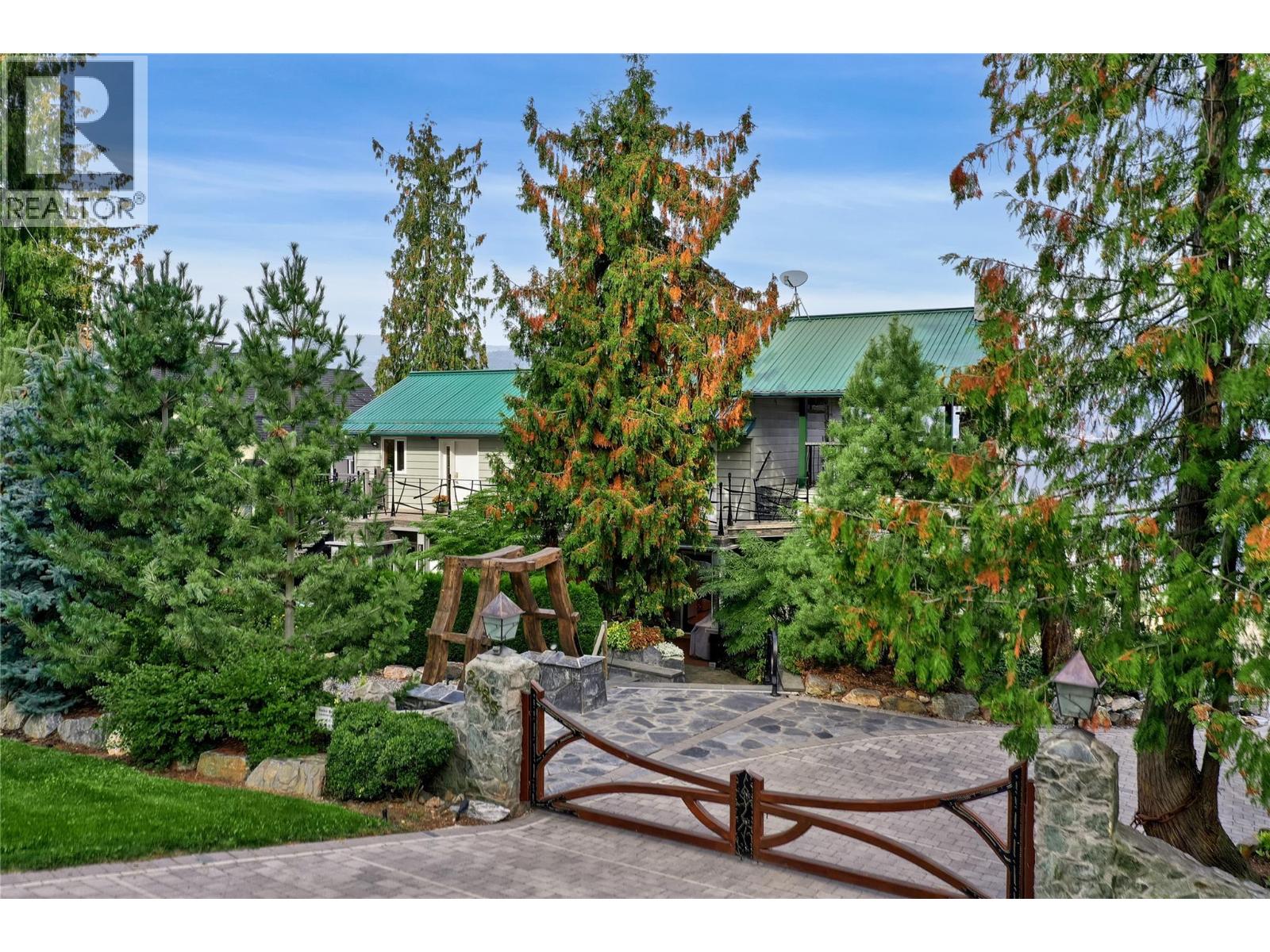 2483 Rocky Point Road, Blind Bay, British Columbia  V0E 1H1 - Photo 2 - 10385618