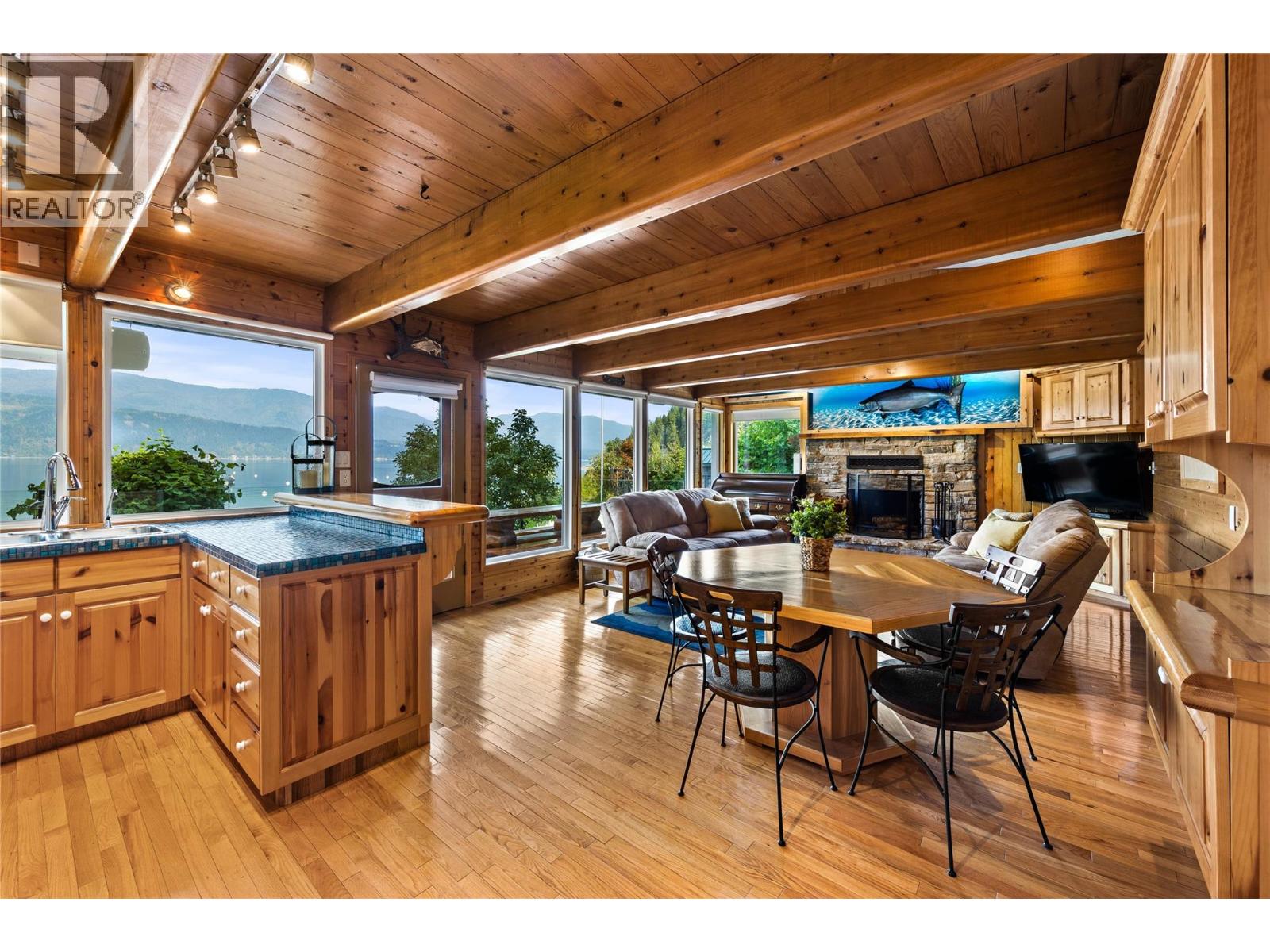 2483 Rocky Point Road, Blind Bay, British Columbia  V0E 1H1 - Photo 4 - 10385618