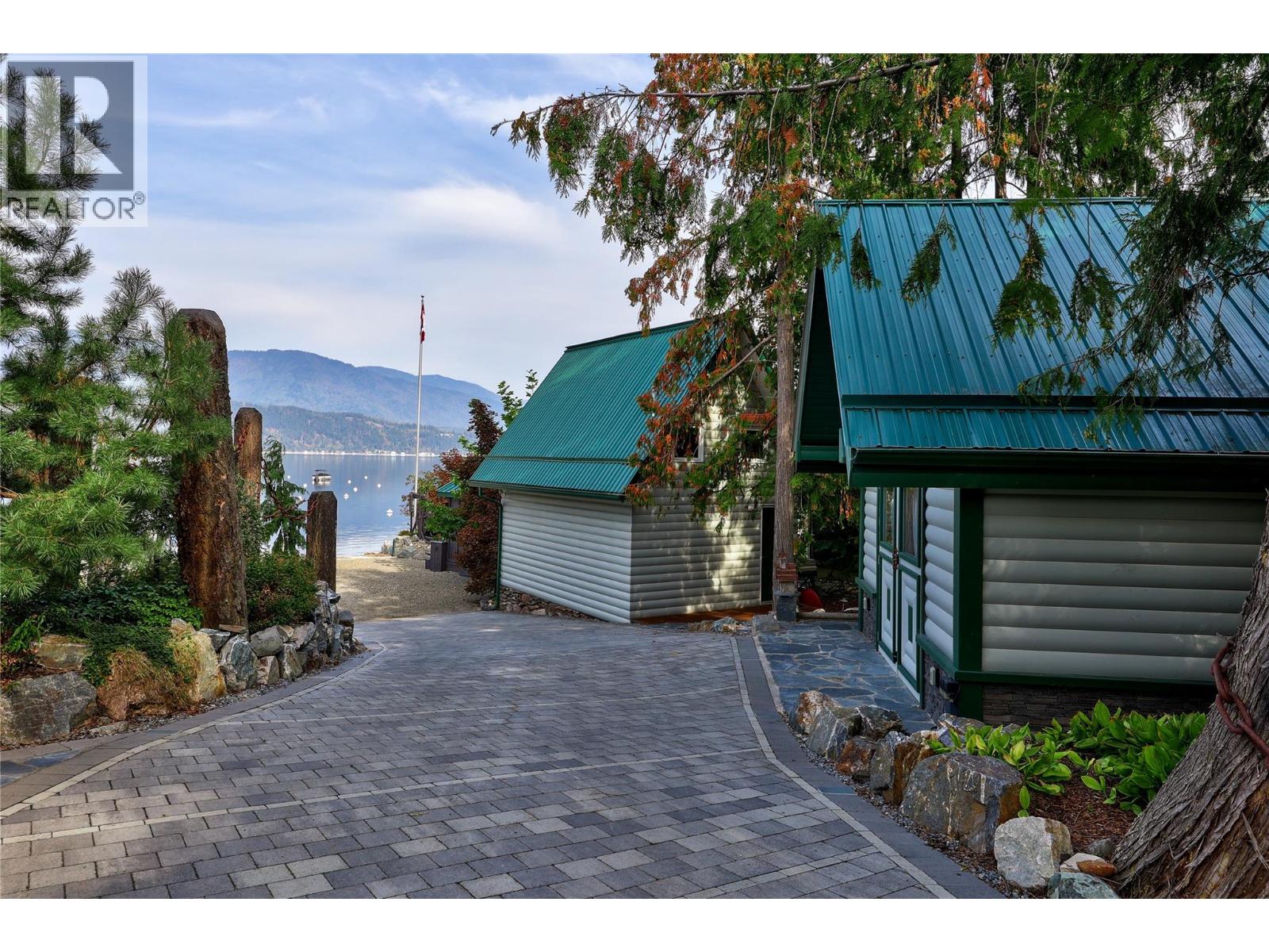 2483 Rocky Point Road, Blind Bay, British Columbia  V0E 1H1 - Photo 47 - 10385618