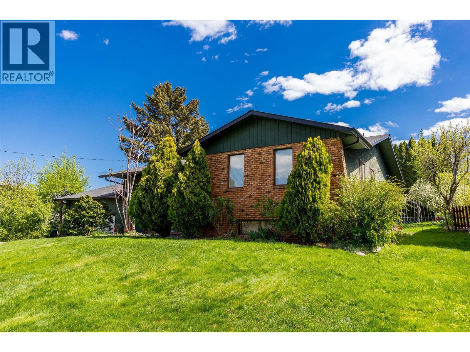 2425 Collingwood Road, west kelowna, British Columbia