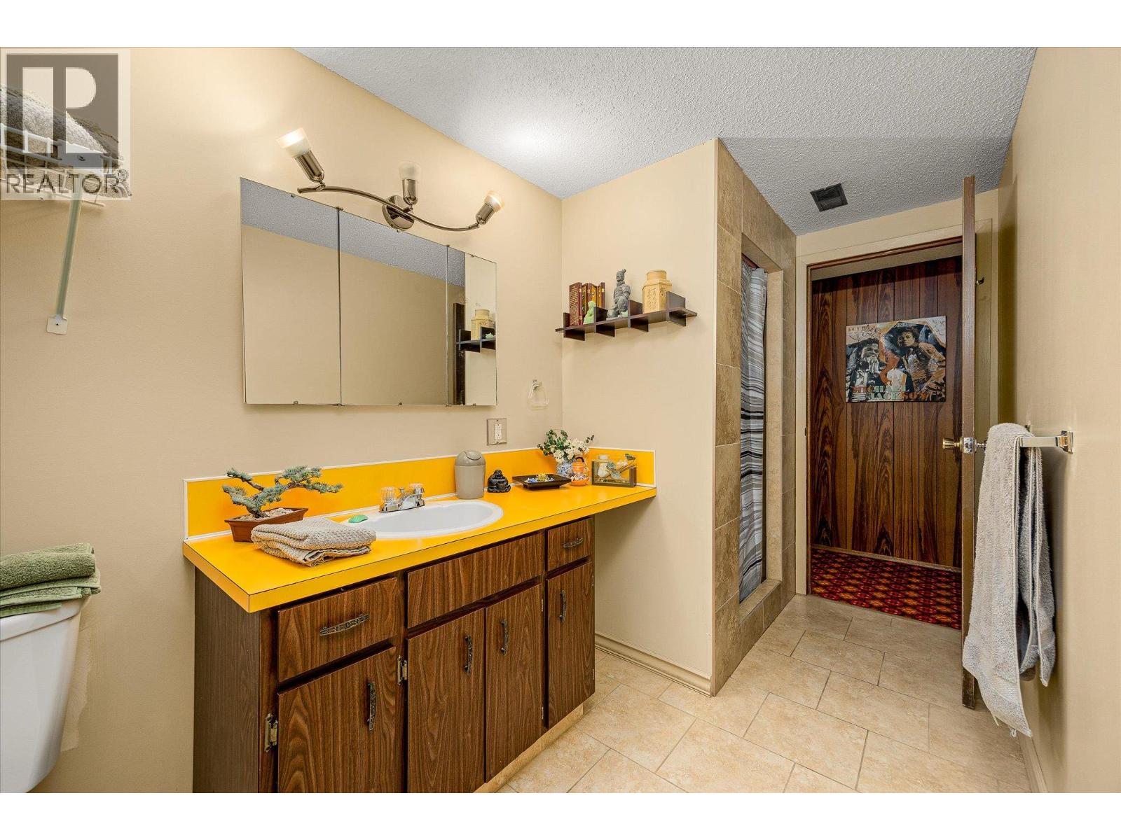 2425 Collingwood Road, West Kelowna, British Columbia  V1Z 3C3 - Photo 40 - 10385535