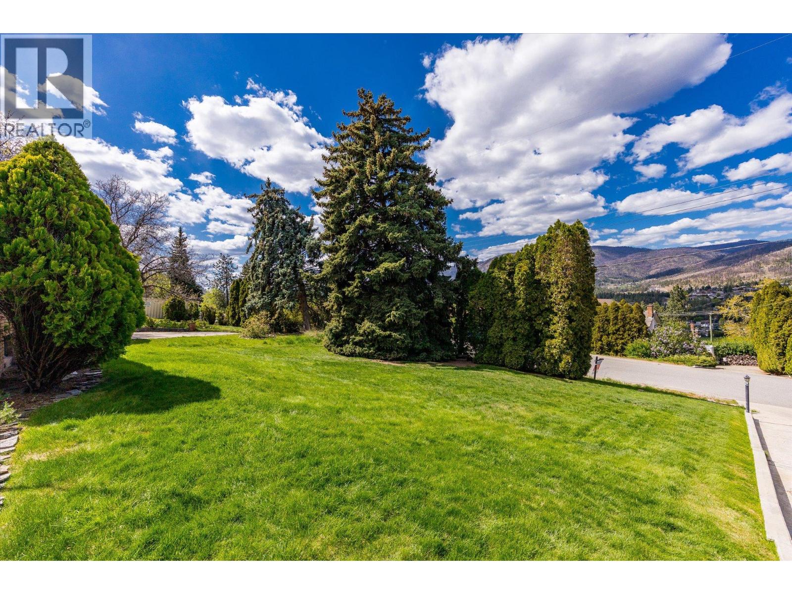 2425 Collingwood Road, West Kelowna, British Columbia  V1Z 3C3 - Photo 8 - 10385535