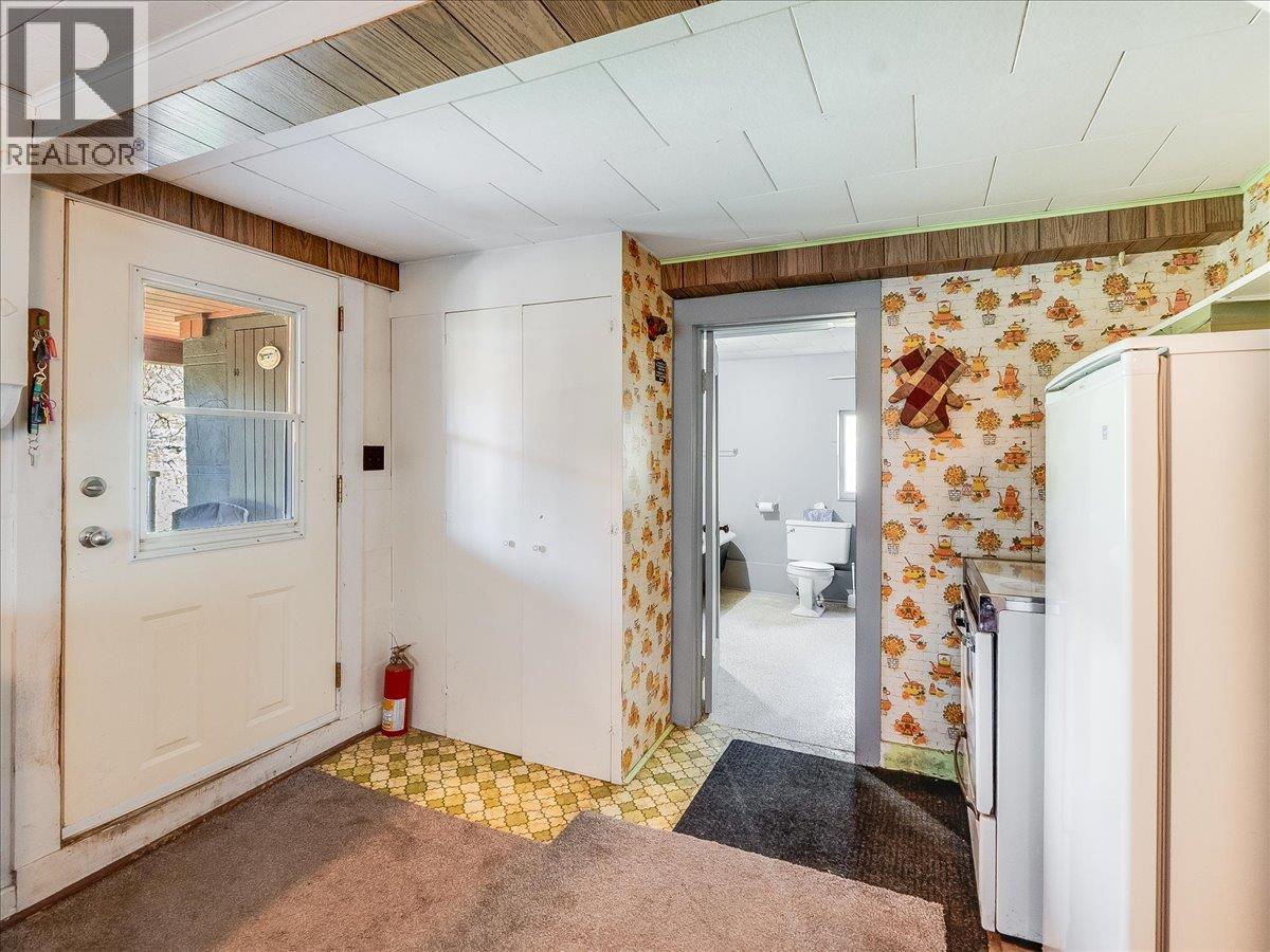 1448 Pass Creek Road, Castlegar, British Columbia  V1N 4S2 - Photo 44 - 10385233