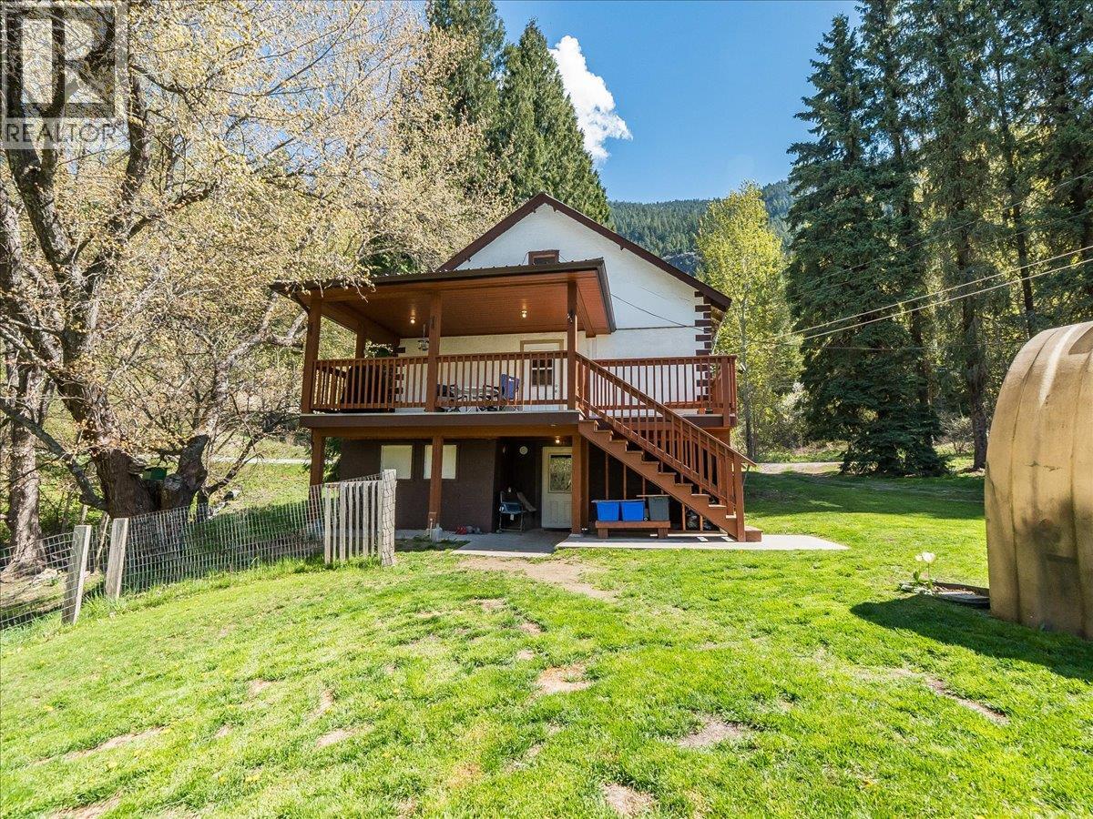 1448 Pass Creek Road, Castlegar, British Columbia  V1N 4S2 - Photo 61 - 10385233