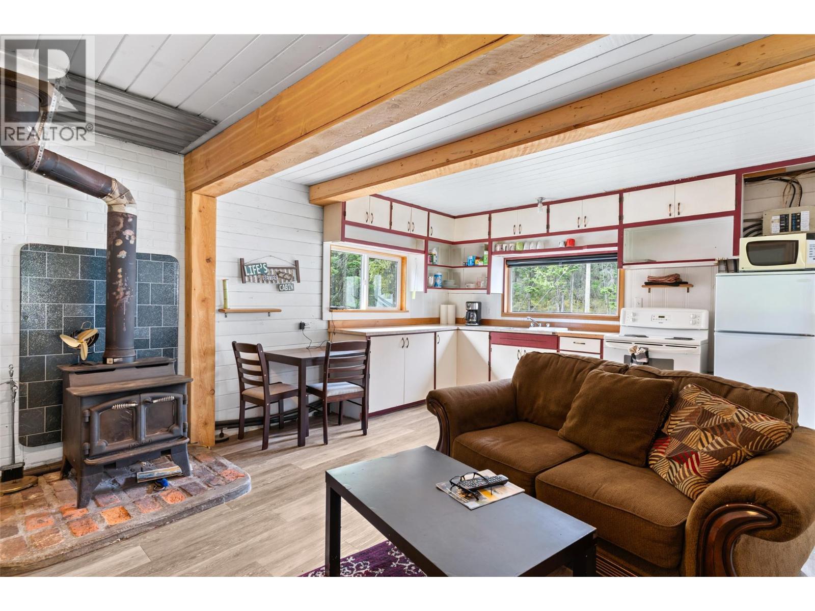 1750 Highway 23 South Highway S, Revelstoke, British Columbia  V0E 2S0 - Photo 17 - 10385651