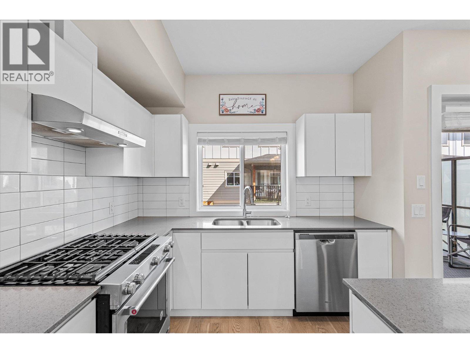 255 Taylor Road Unit# 17, Kelowna, British Columbia  V1X 4G1 - Photo 4 - 10384697