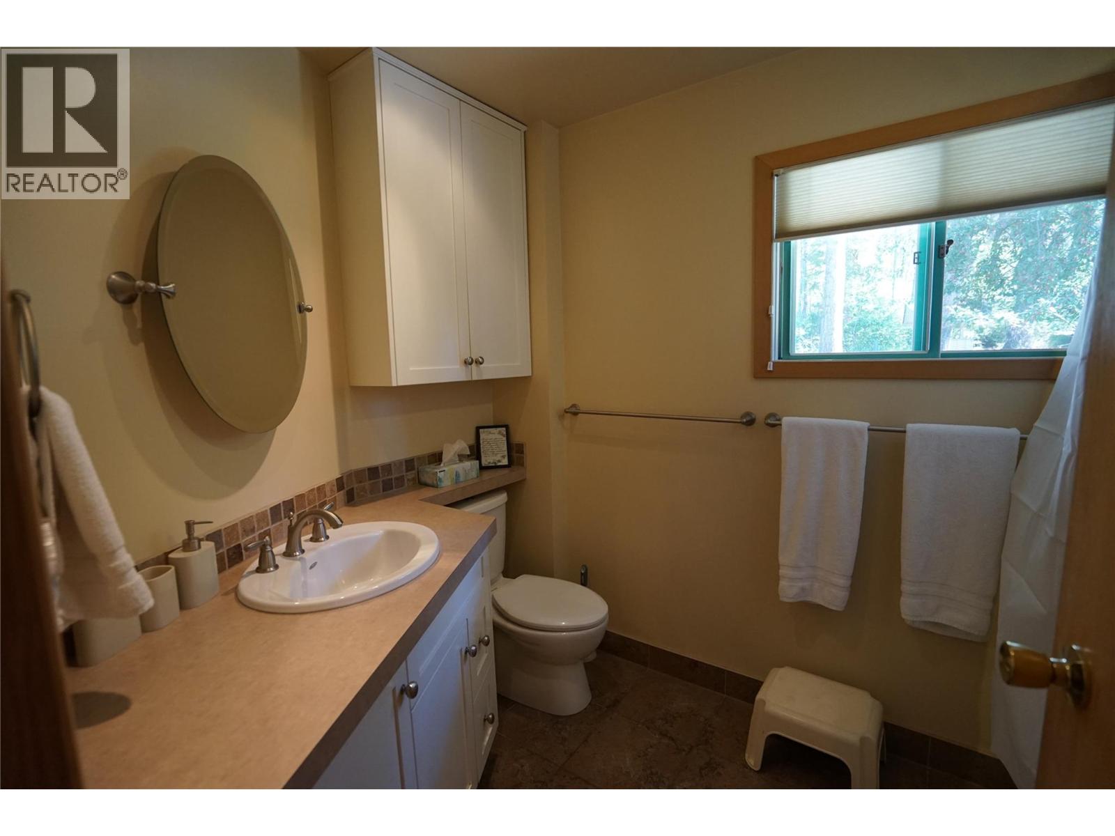 4806 Andreen Road, Windermere, British Columbia  V0B 2L1 - Photo 22 - 10361192