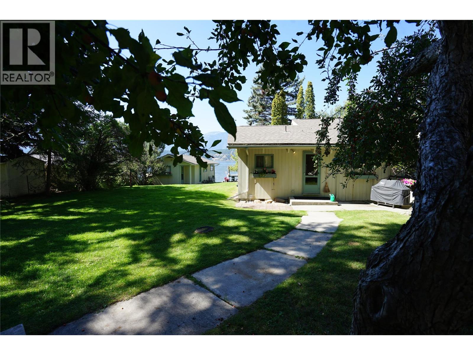 4806 Andreen Road, Windermere, British Columbia  V0B 2L1 - Photo 27 - 10361192