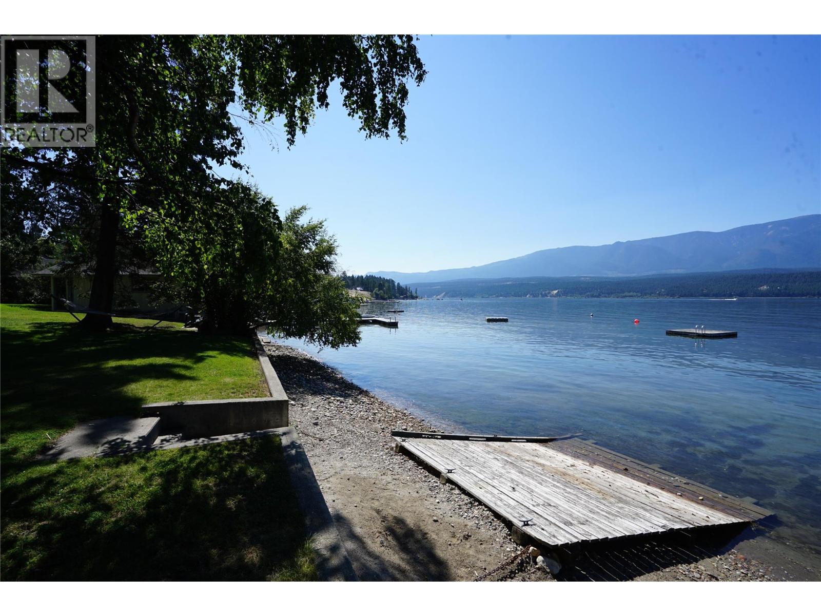 4806 Andreen Road, Windermere, British Columbia  V0B 2L1 - Photo 4 - 10361192