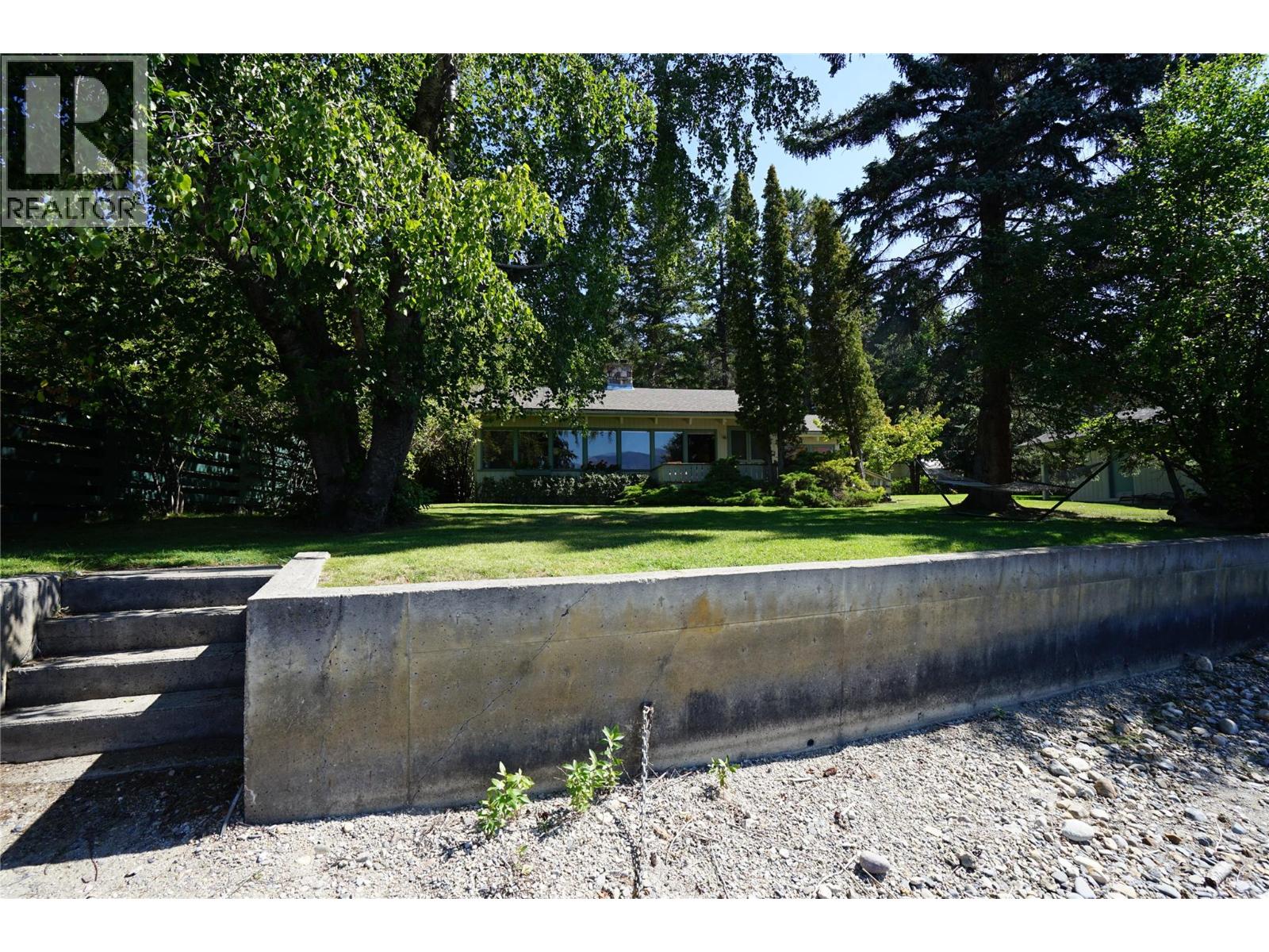 4806 Andreen Road, Windermere, British Columbia  V0B 2L1 - Photo 6 - 10361192
