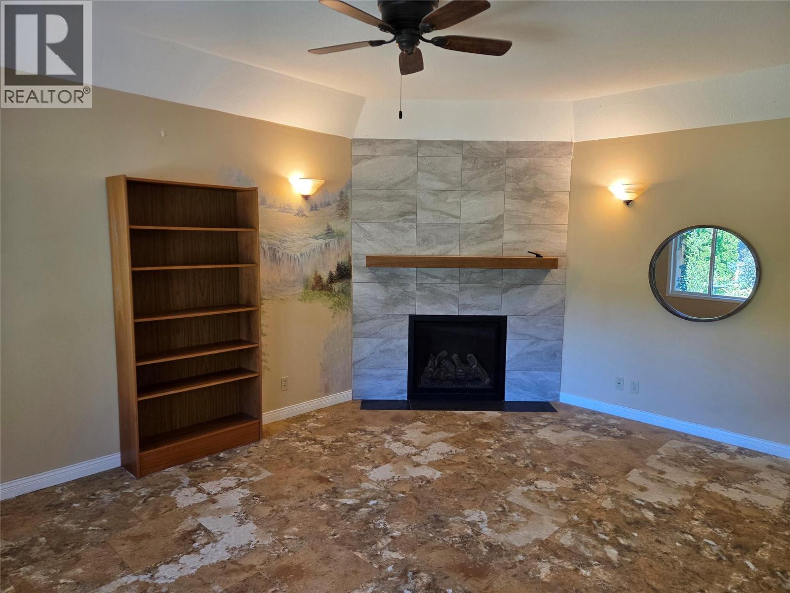 425 3rd Avenue, Keremeos, British Columbia  V0X 1N2 - Photo 11 - 10385674