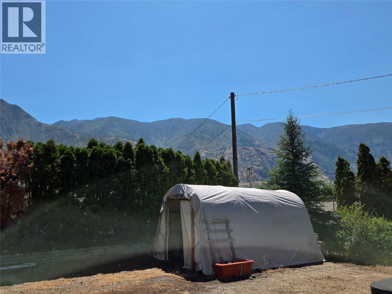 425 3rd Avenue, Keremeos, British Columbia  V0X 1N2 - Photo 36 - 10385674