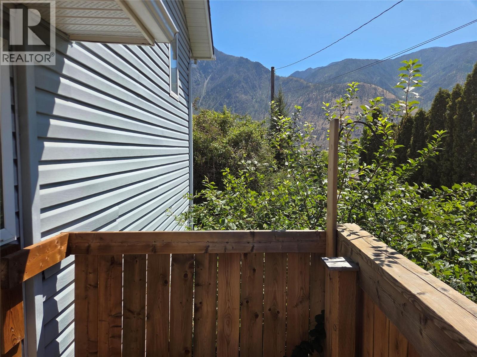 425 3rd Avenue, Keremeos, British Columbia  V0X 1N2 - Photo 39 - 10385674