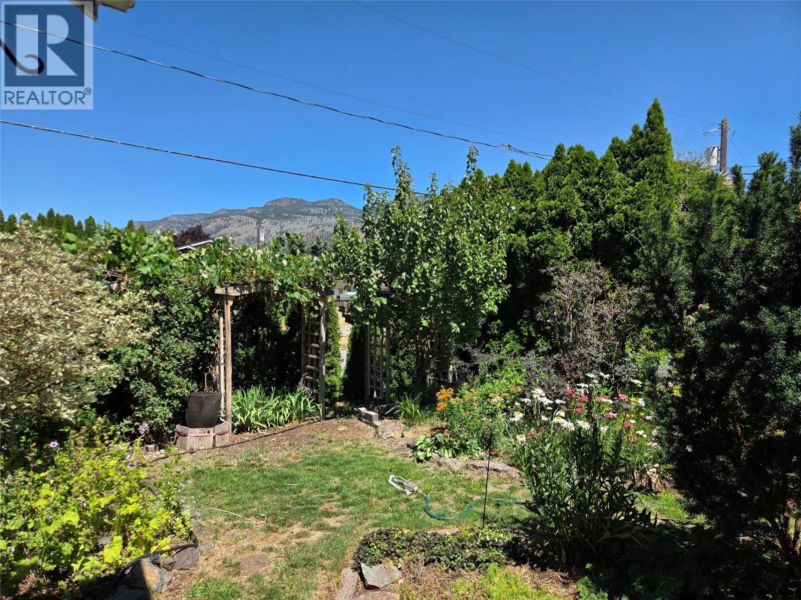425 3rd Avenue, Keremeos, British Columbia  V0X 1N2 - Photo 46 - 10385674