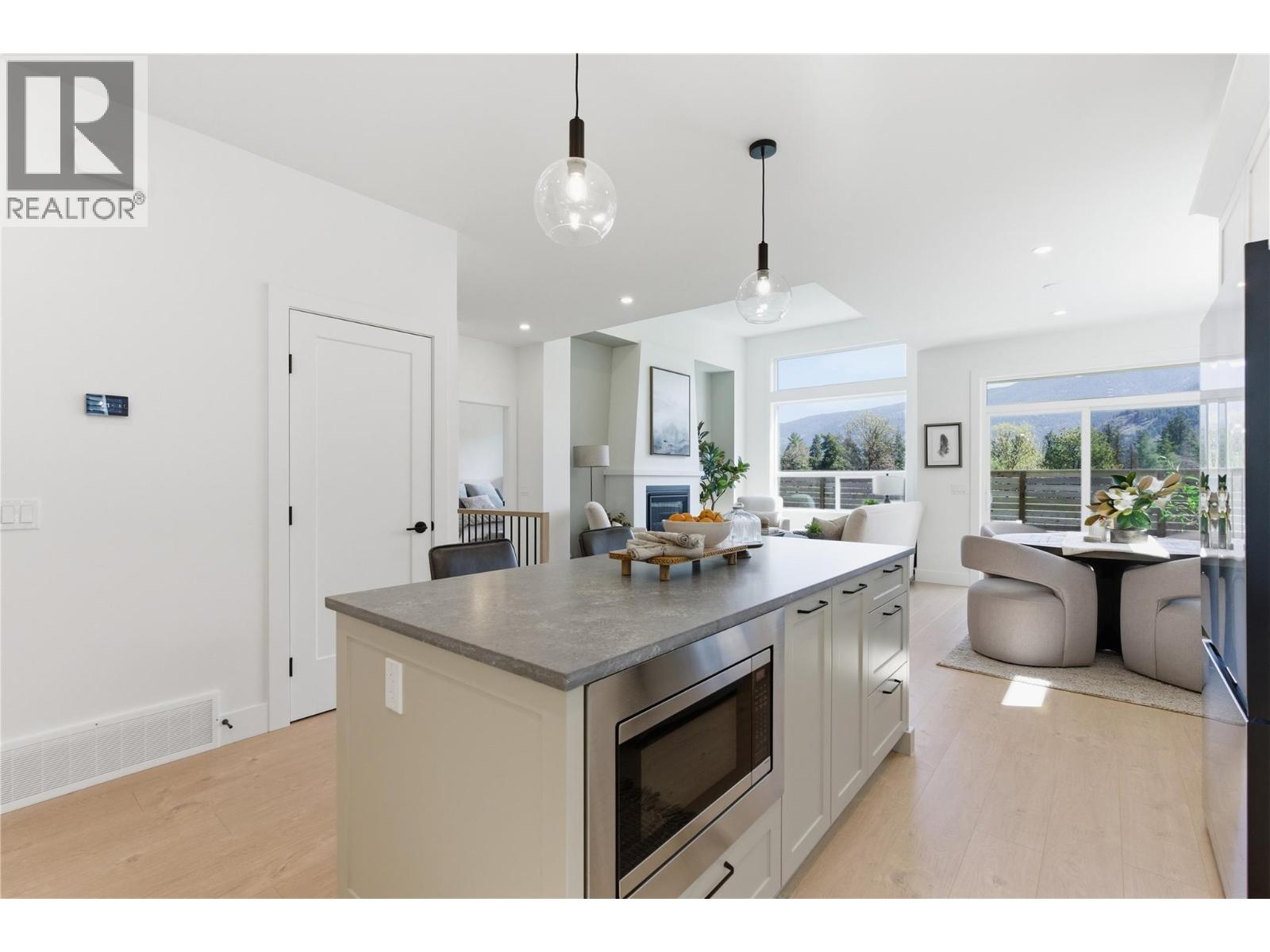 2468 Bradley Drive, Armstrong, British Columbia  V4Y 0Y4 - Photo 16 - 10385405