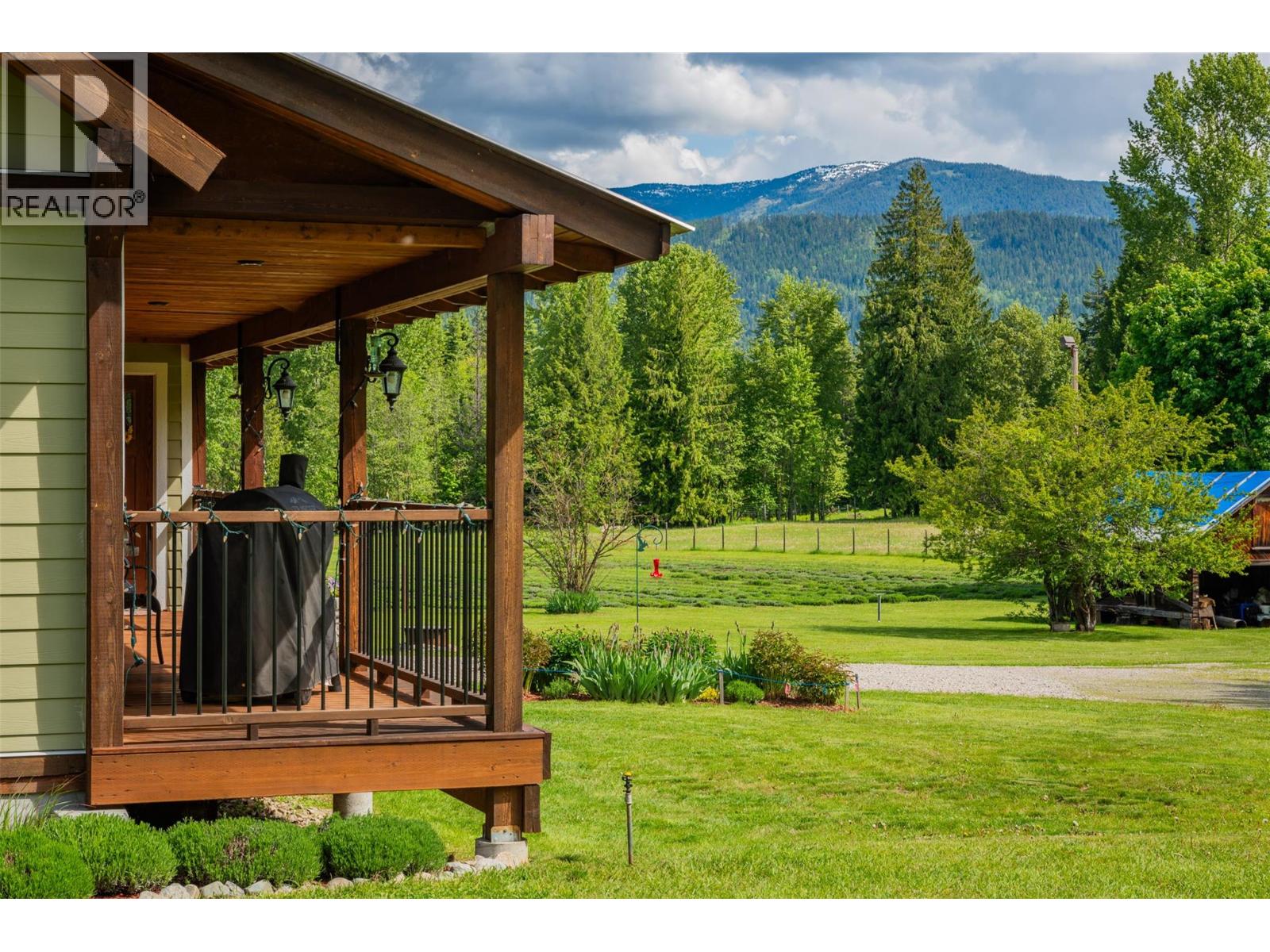 4240 Blewett Road, Nelson, British Columbia  V1L 6X2 - Photo 40 - 10385269