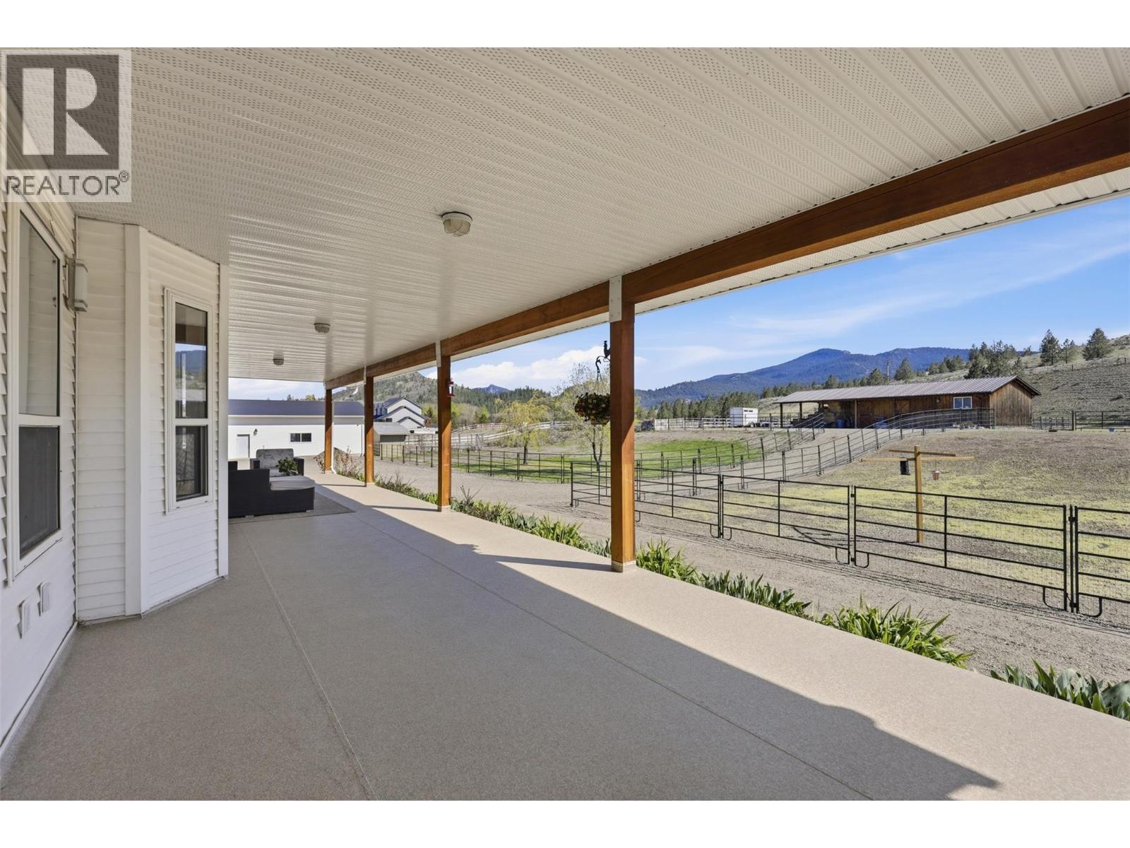 7877 Barnhartvale Road, Kamloops, British Columbia  V2C 6V9 - Photo 10 - 10385036