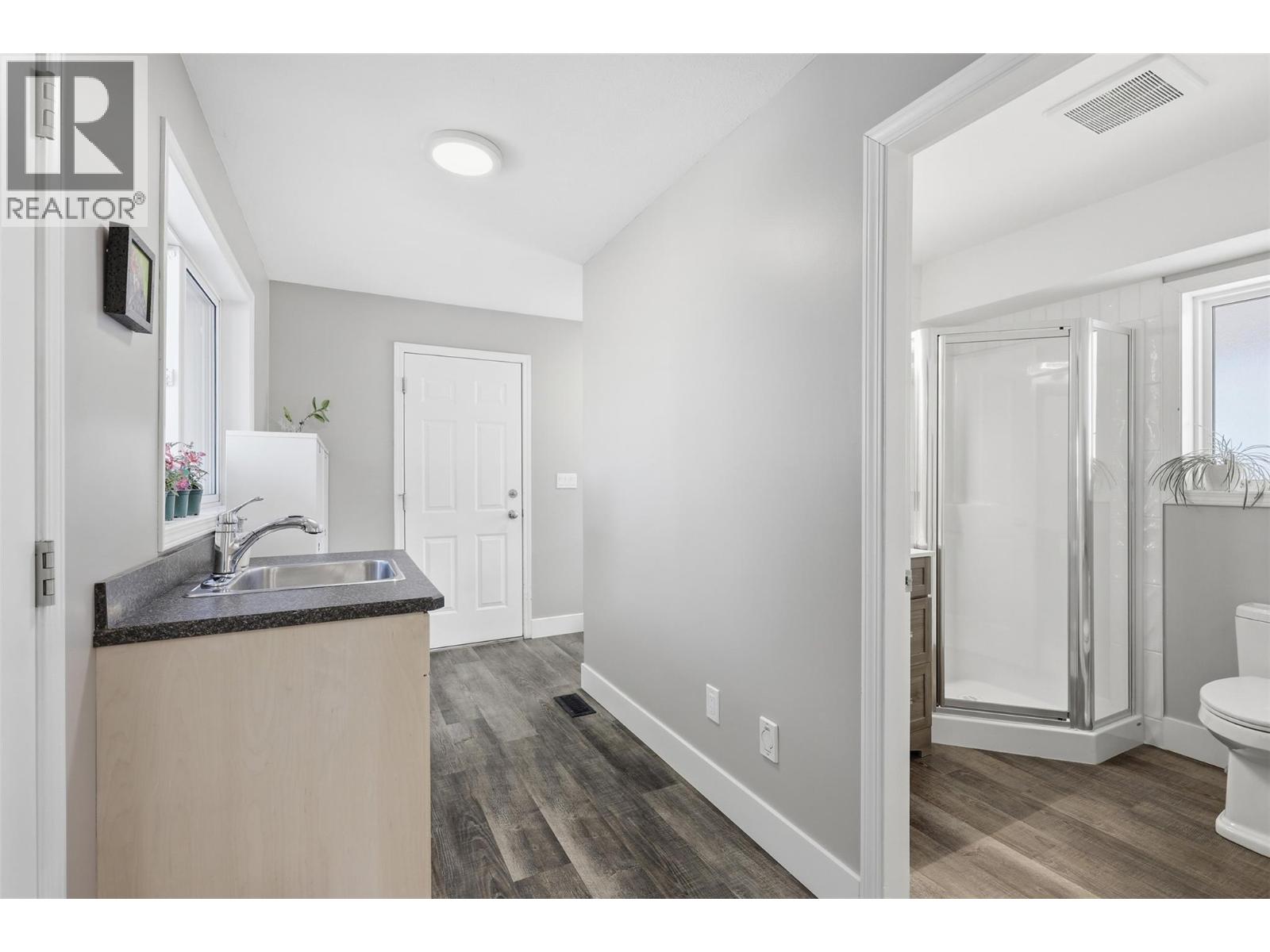 7877 Barnhartvale Road, Kamloops, British Columbia  V2C 6V9 - Photo 23 - 10385036