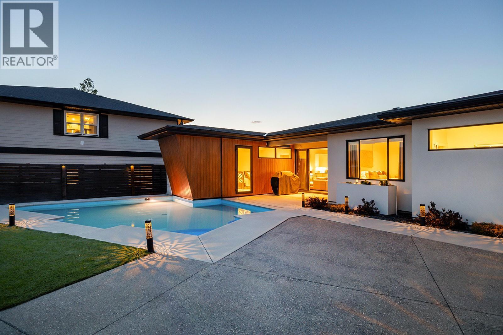 2095 Byrns Road, Kelowna, British Columbia  V1W 2G3 - Photo 6 - 10384946