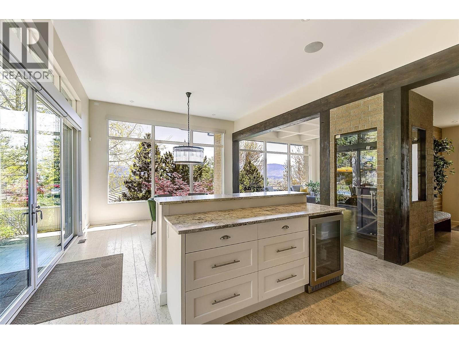 741 Pinehaven Court, Kelowna, British Columbia  V1V 2Y3 - Photo 15 - 10382672