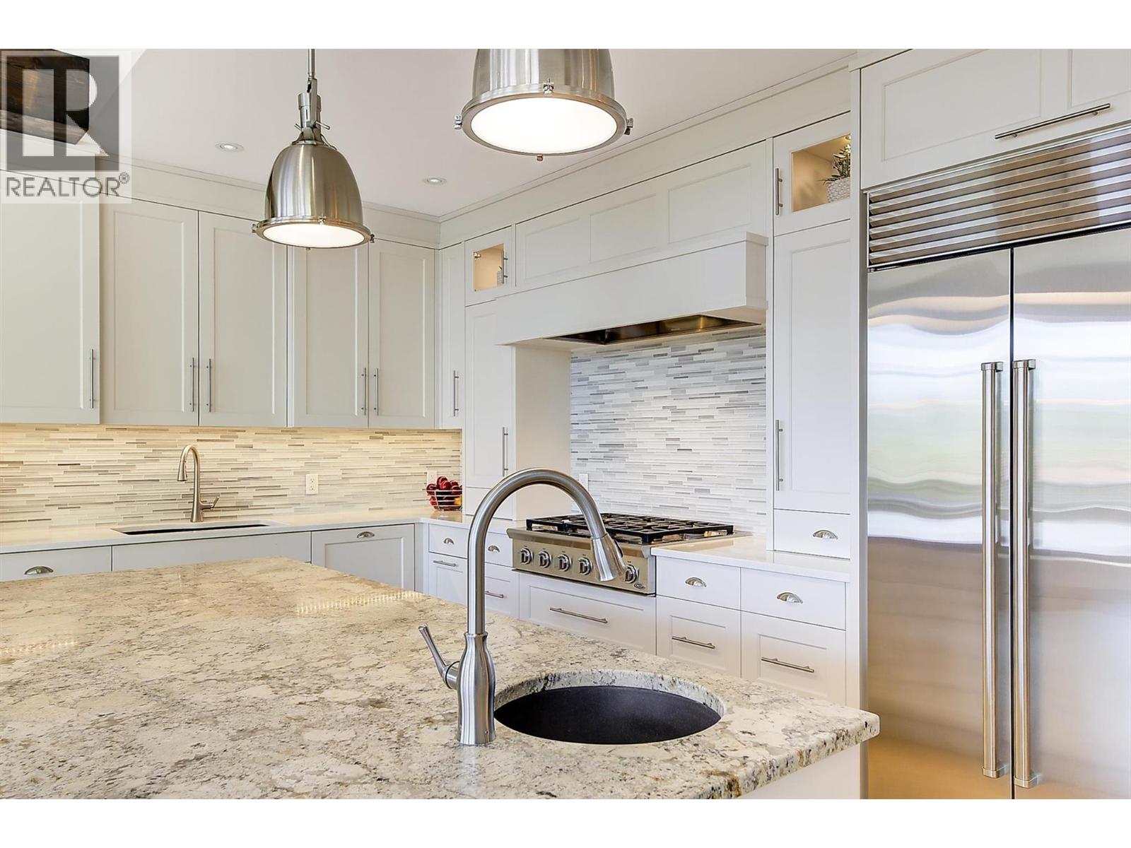741 Pinehaven Court, Kelowna, British Columbia  V1V 2Y3 - Photo 22 - 10382672