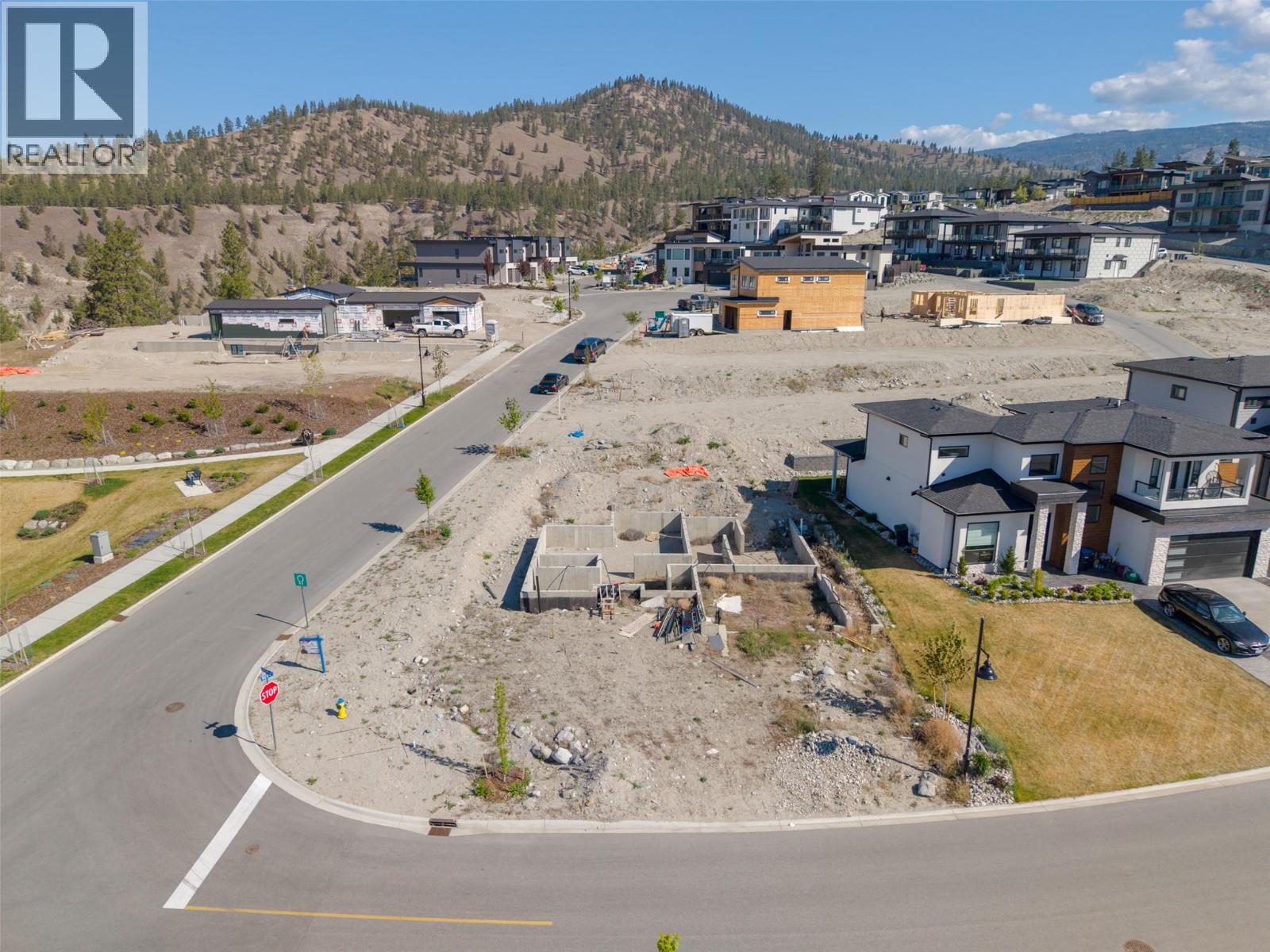 1129 Antler Drive, Penticton, British Columbia  V2A 0J8 - Photo 7 - 10385744
