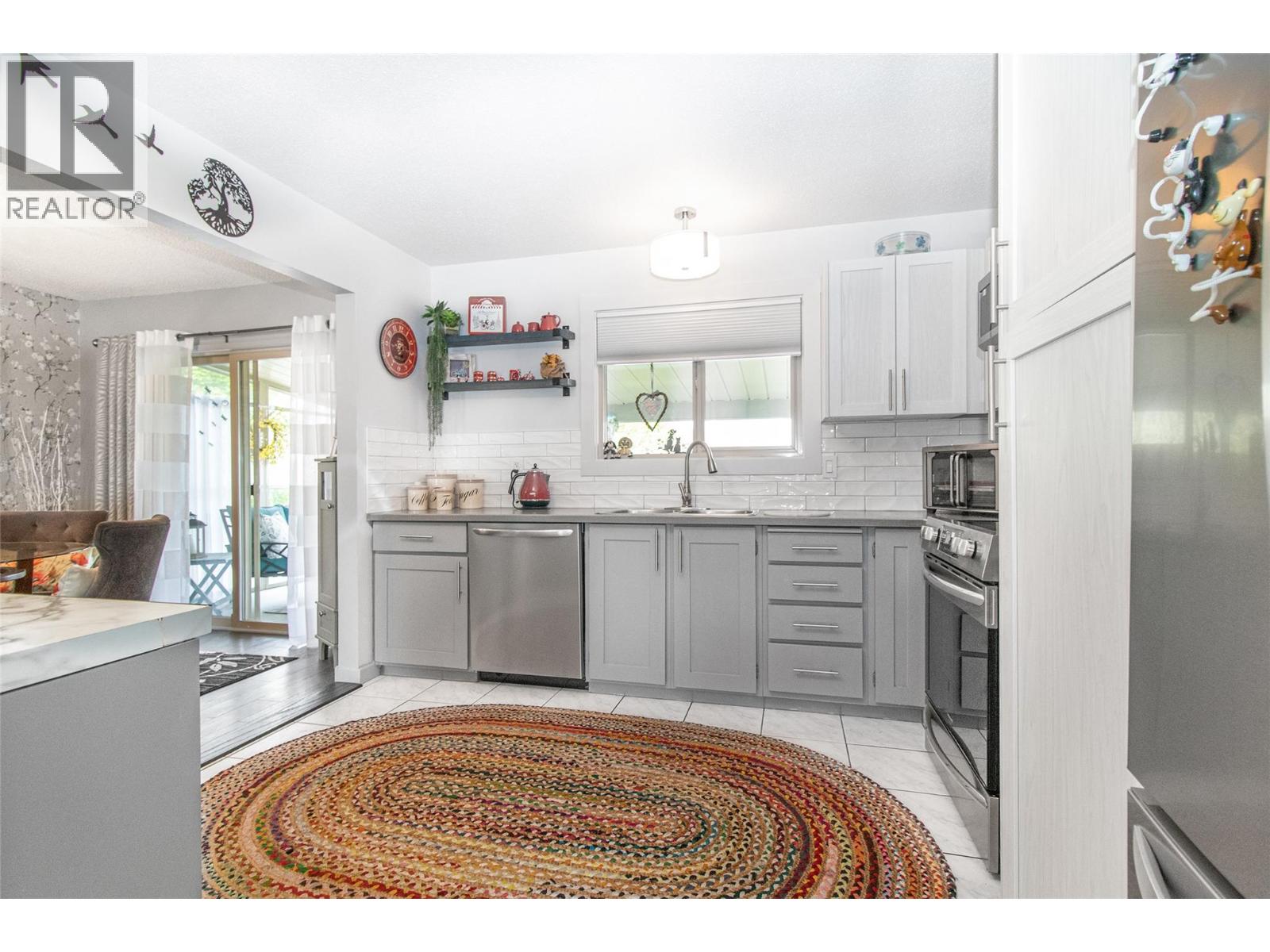2111 Wilkinson Street, Kelowna, British Columbia  V1Y 4A1 - Photo 12 - 10385509
