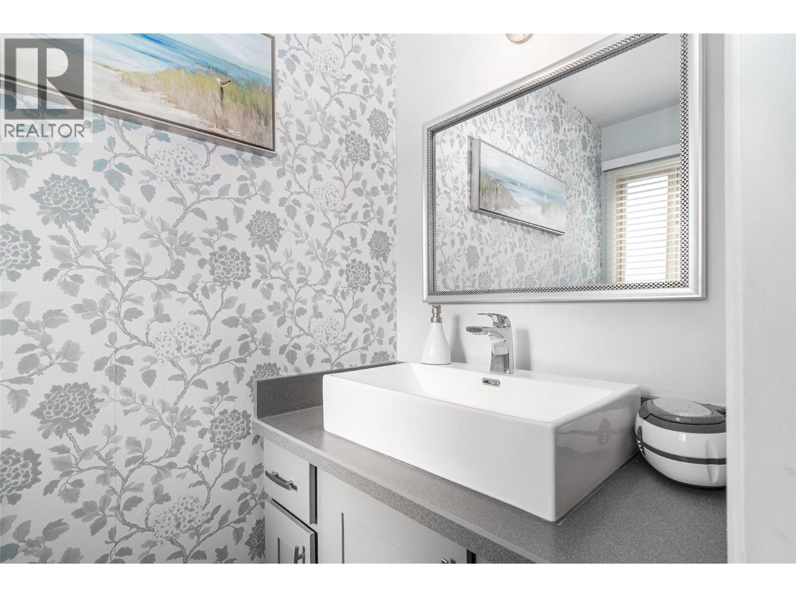2111 Wilkinson Street, Kelowna, British Columbia  V1Y 4A1 - Photo 20 - 10385509