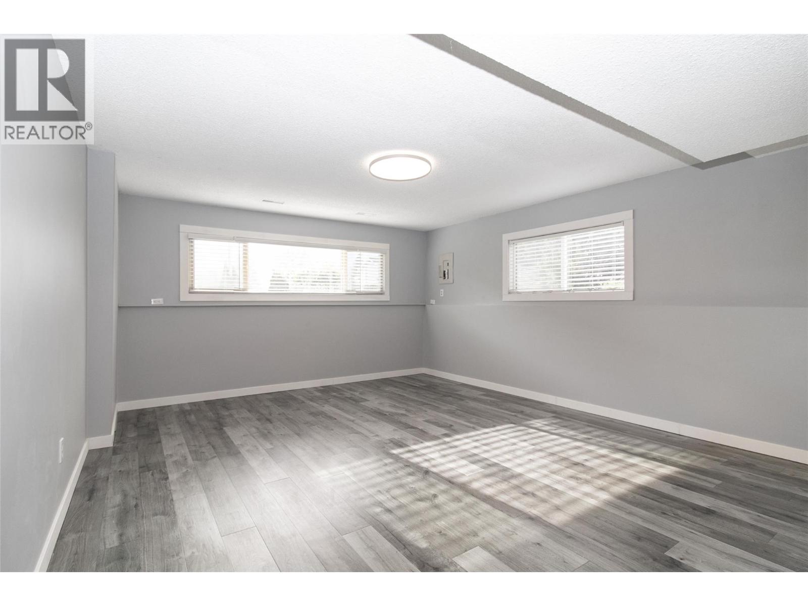 2111 Wilkinson Street, Kelowna, British Columbia  V1Y 4A1 - Photo 24 - 10385509