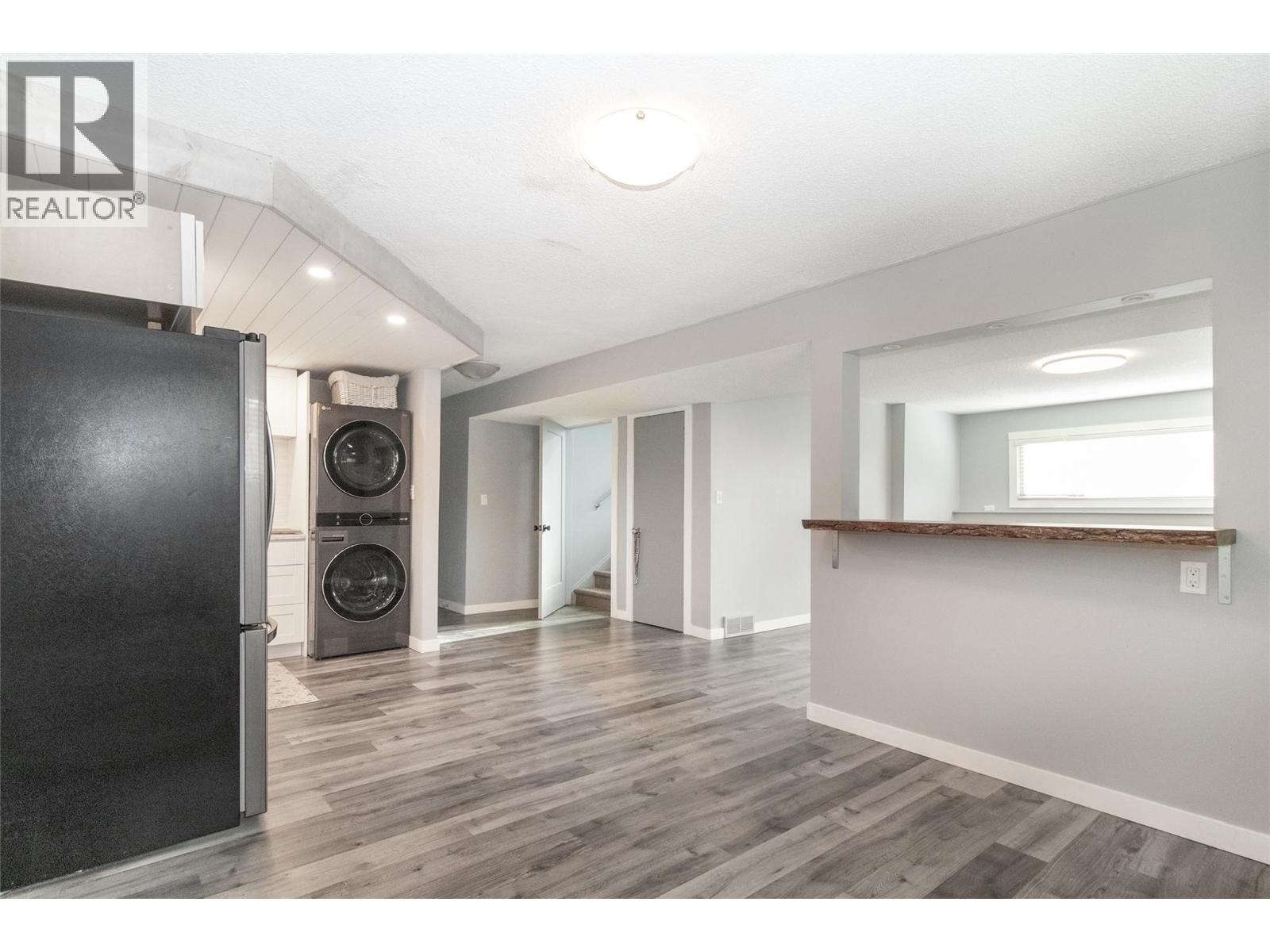 2111 Wilkinson Street, Kelowna, British Columbia  V1Y 4A1 - Photo 28 - 10385509