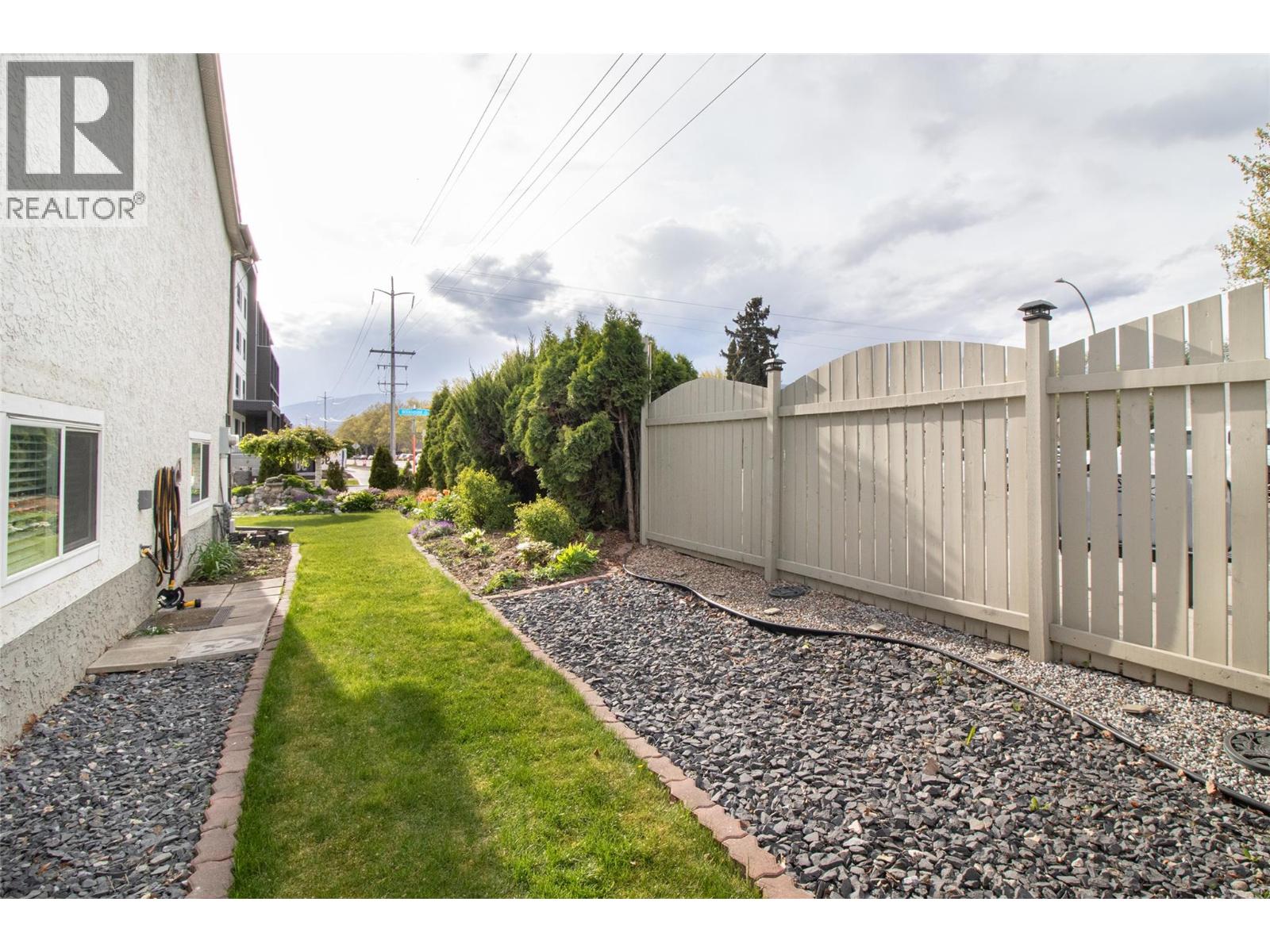 2111 Wilkinson Street, Kelowna, British Columbia  V1Y 4A1 - Photo 40 - 10385509