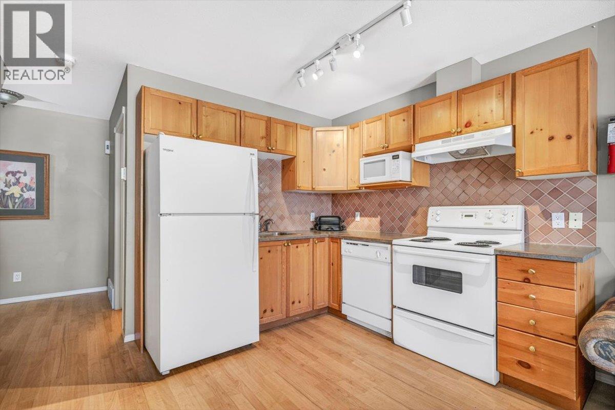 1300 Riverside Way Unit# 1304, Fernie, British Columbia  V0B 1M7 - Photo 22 - 10385441
