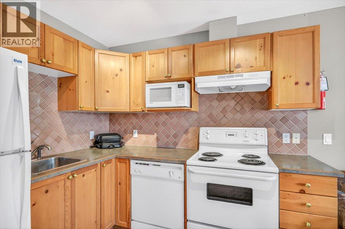 1300 Riverside Way Unit# 1304, Fernie, British Columbia  V0B 1M7 - Photo 23 - 10385441