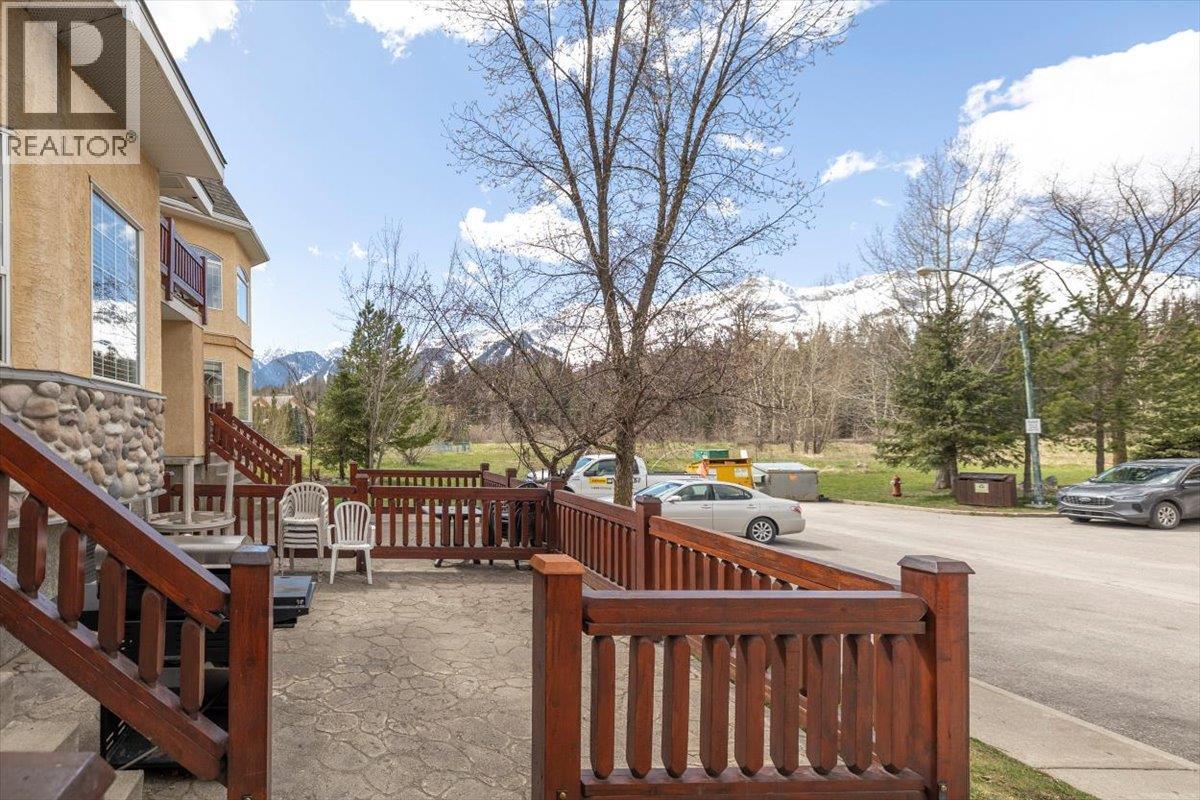 1300 Riverside Way Unit# 1304, Fernie, British Columbia  V0B 1M7 - Photo 9 - 10385441
