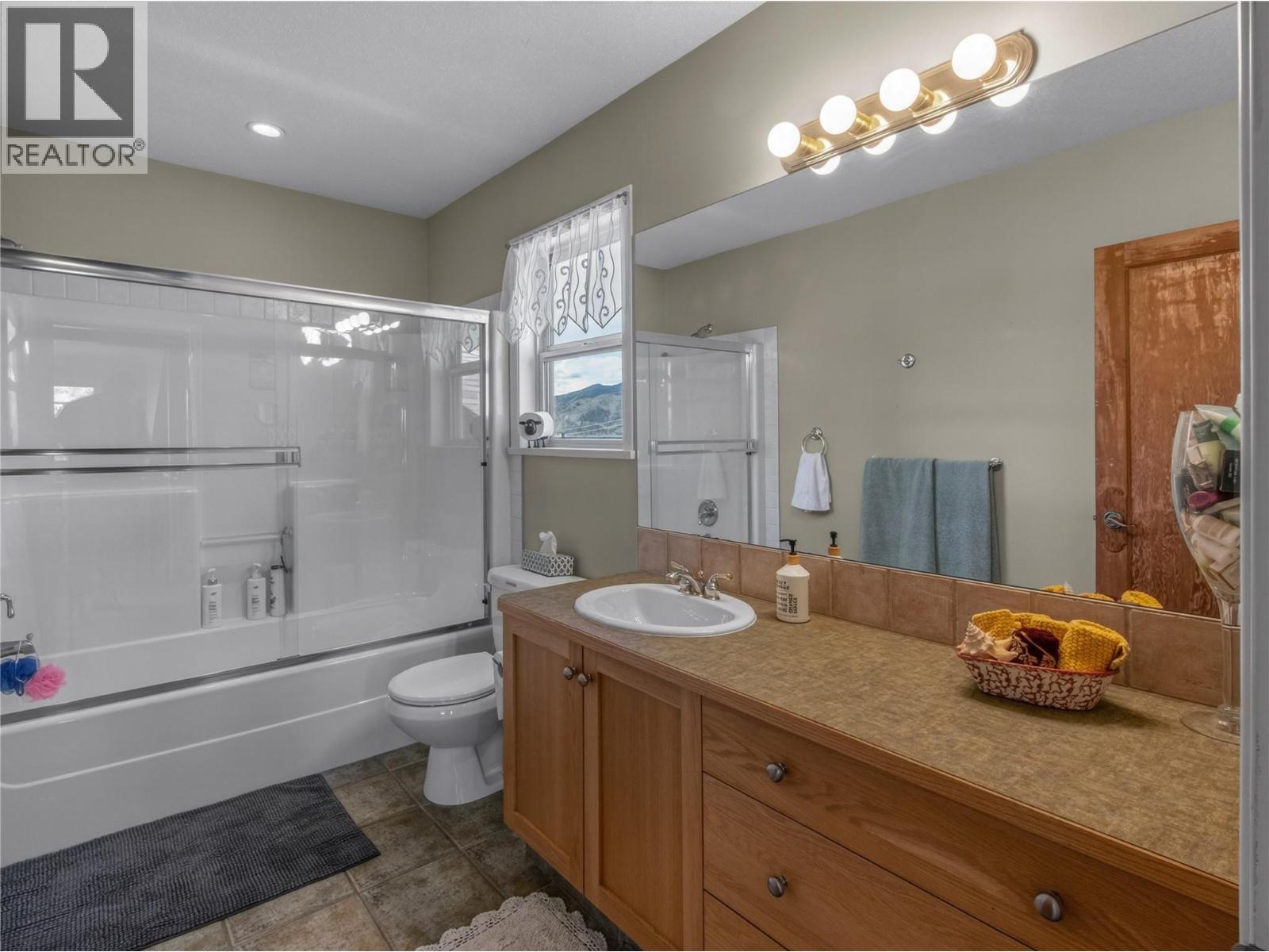 350 Middle Bench Road, Penticton, British Columbia  V2A 8S5 - Photo 32 - 10385579