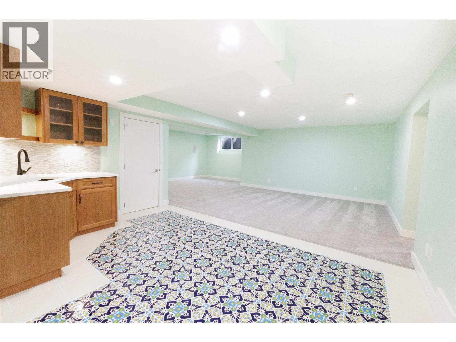 641 Shuswap Road Unit# 228, Kamloops, British Columbia  V2H 0E2 - Photo 27 - 10385453