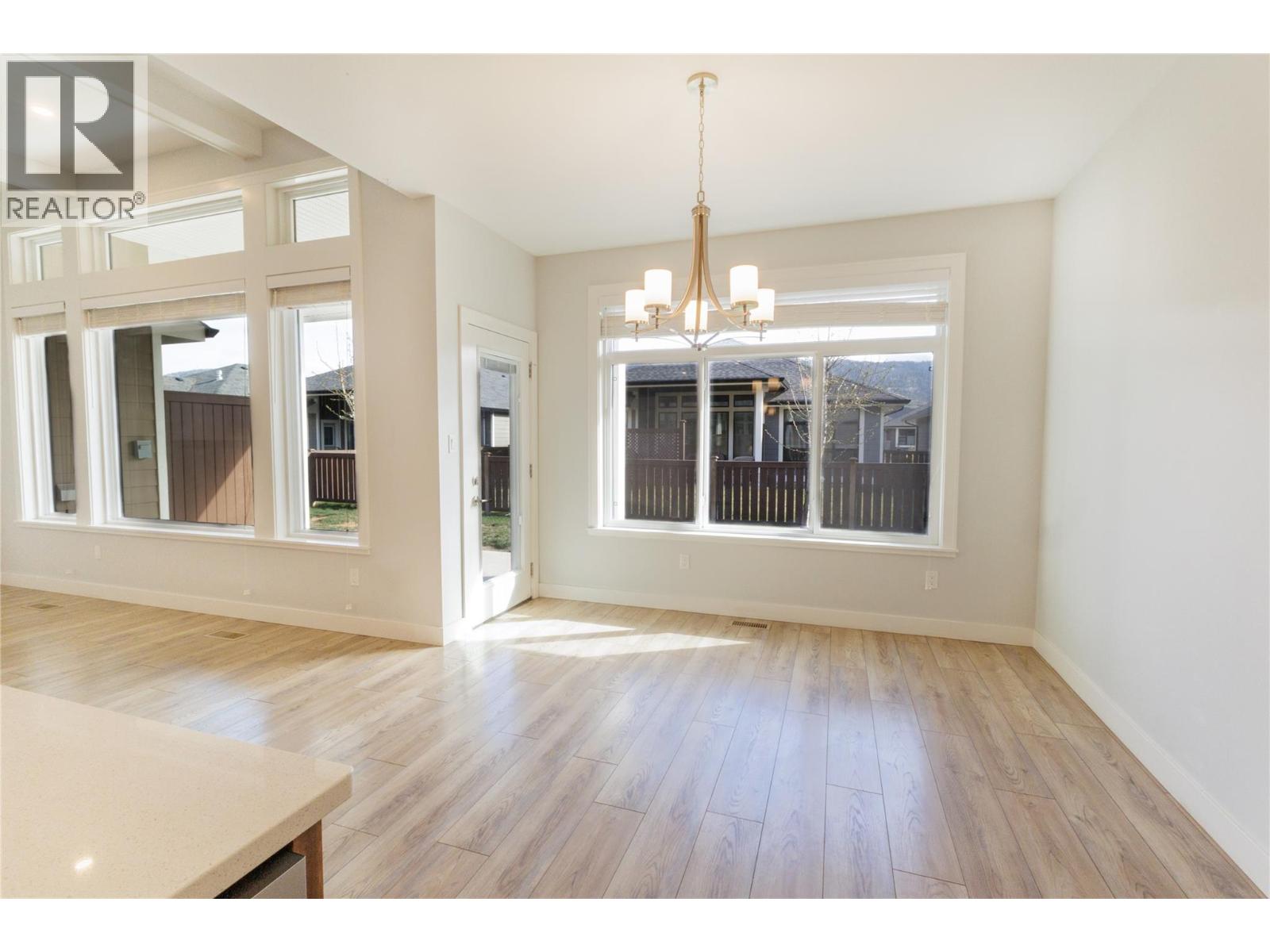 641 Shuswap Road Unit# 228, Kamloops, British Columbia  V2H 0E2 - Photo 7 - 10385453