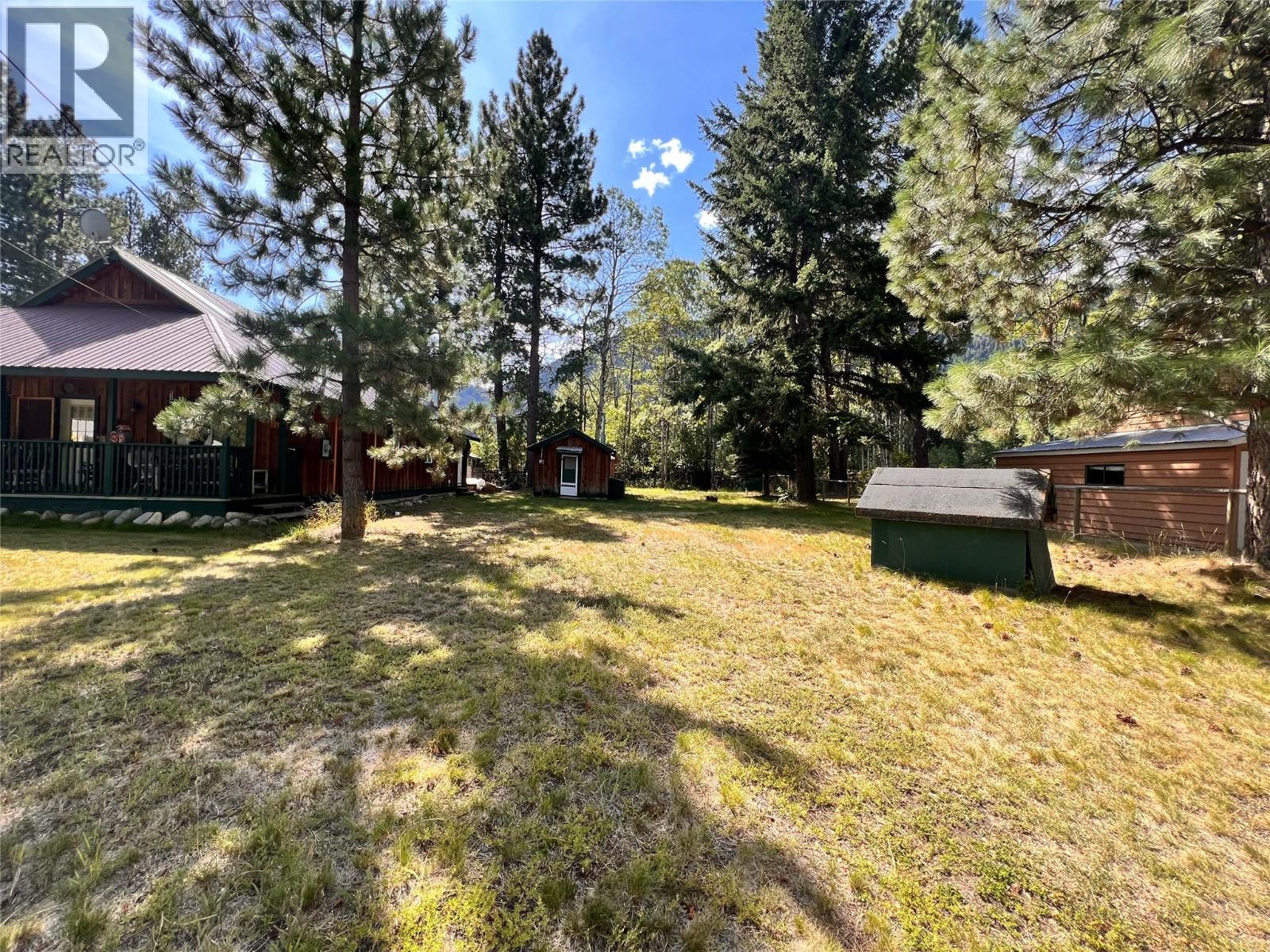 179 1st Street, Coalmont-Tulameen, British Columbia  V0X 1W0 - Photo 2 - 10385331